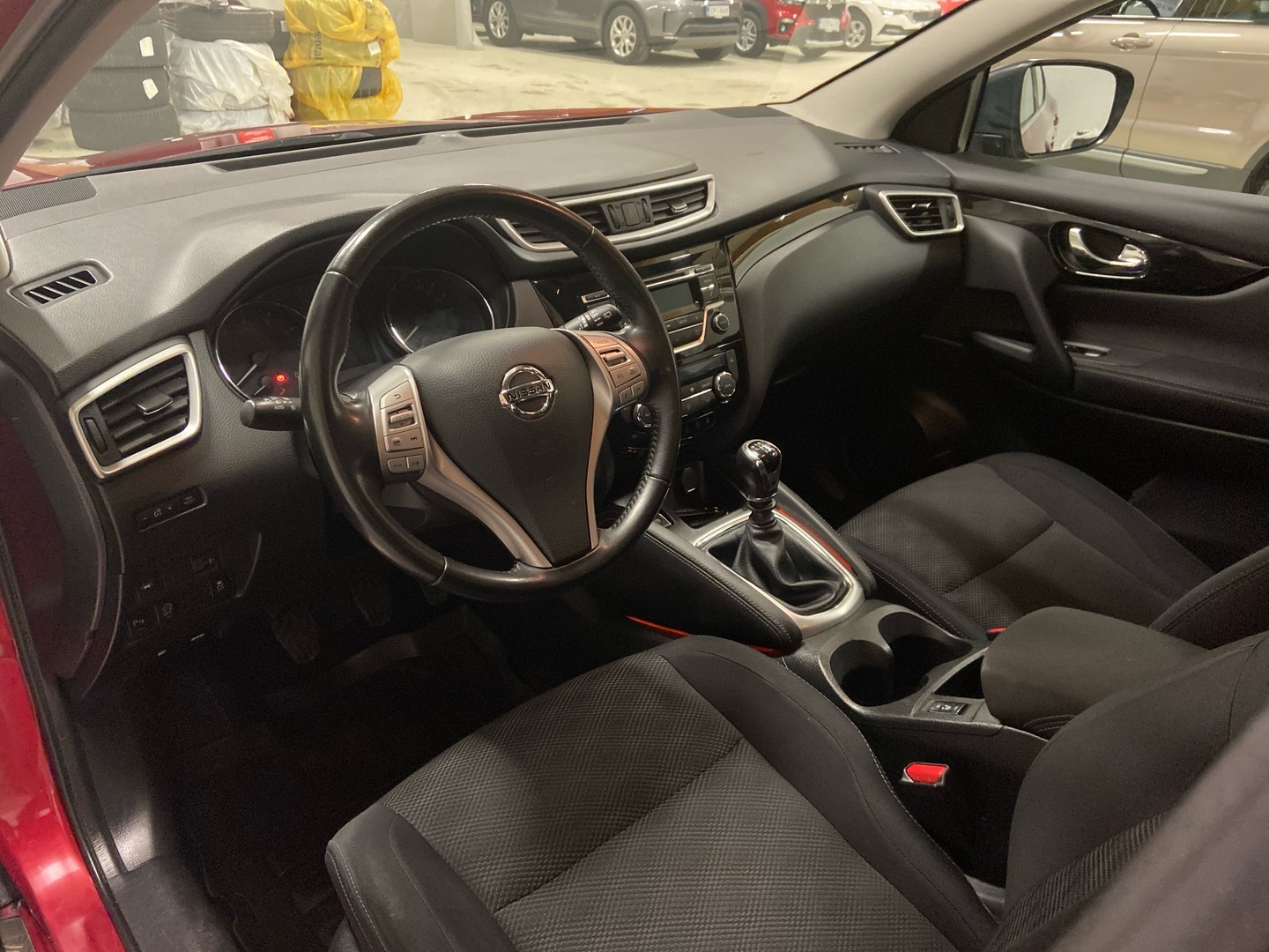 NISSAN Qashqai 2016