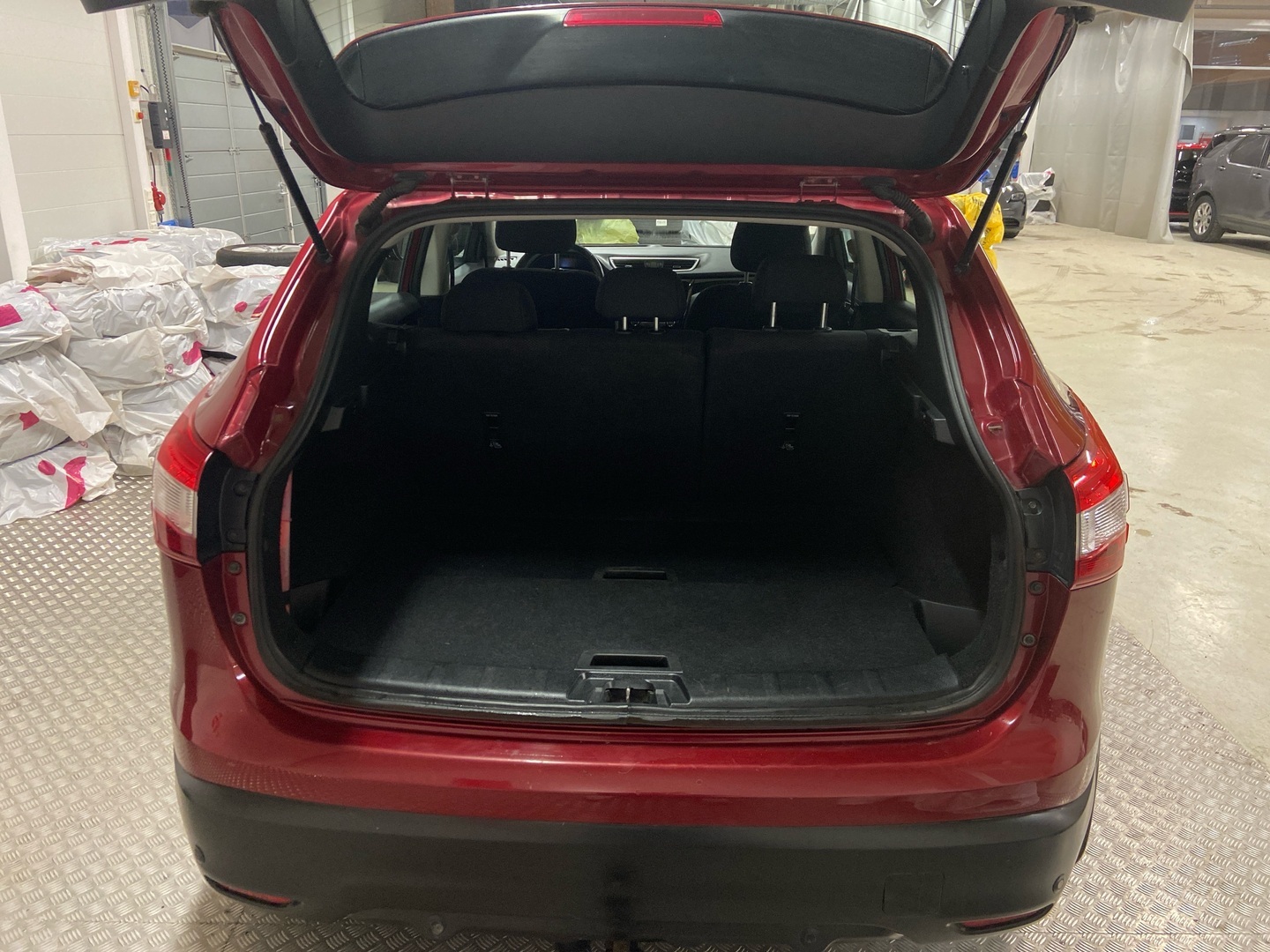 NISSAN Qashqai 2016