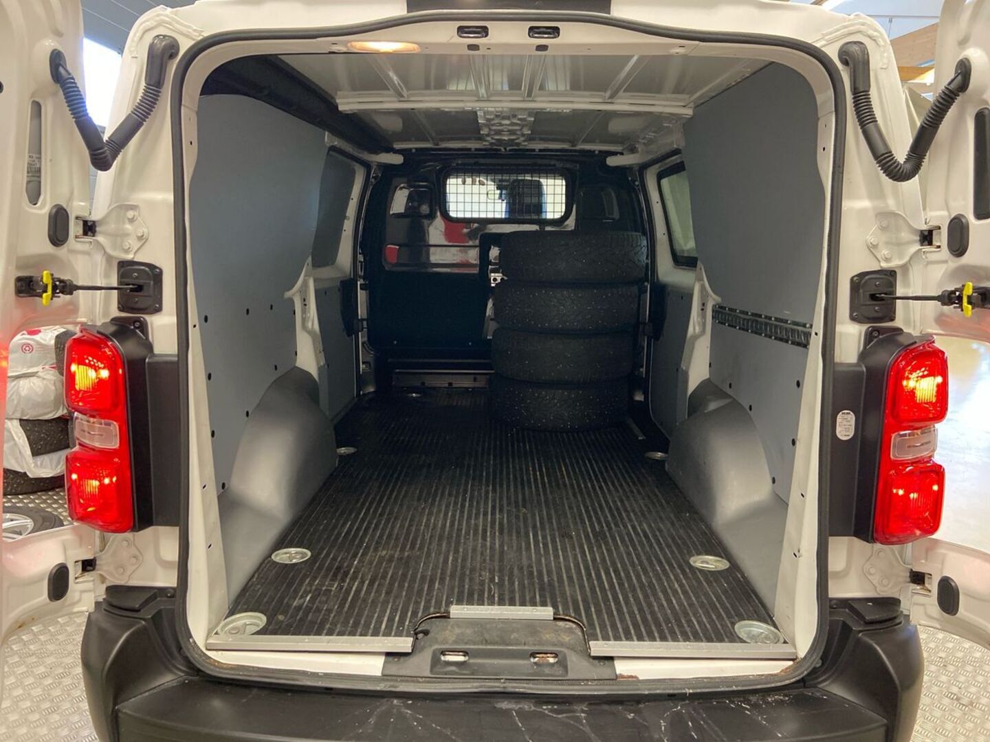 TOYOTA Proace 11