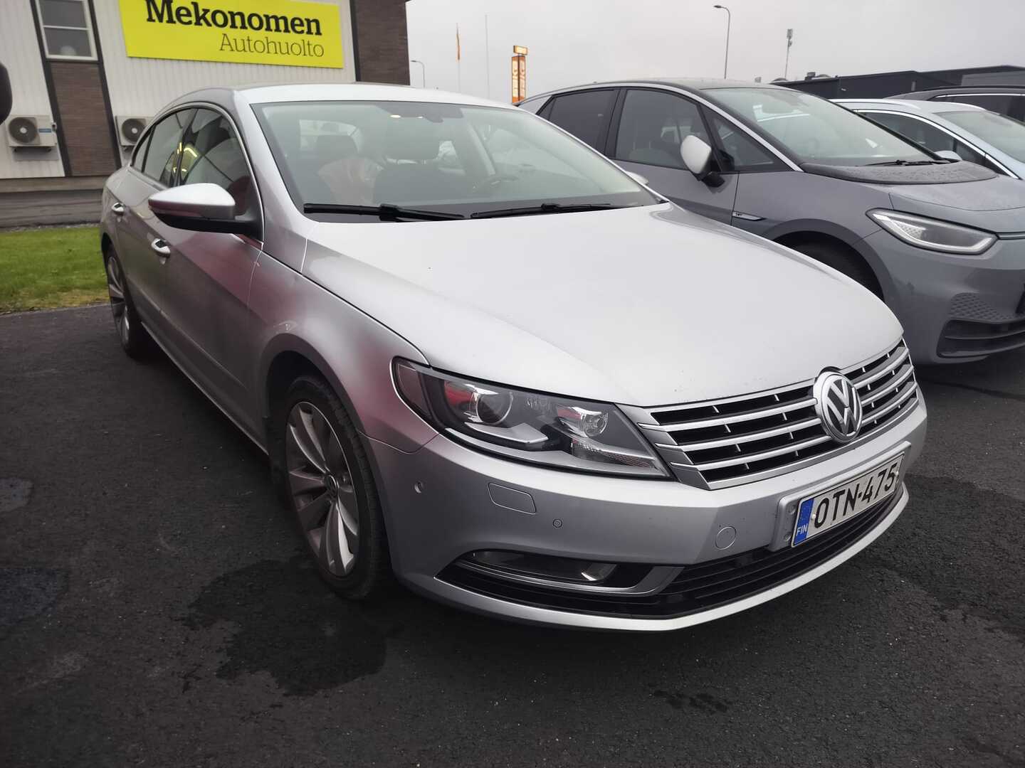 VOLKSWAGEN CC 2012