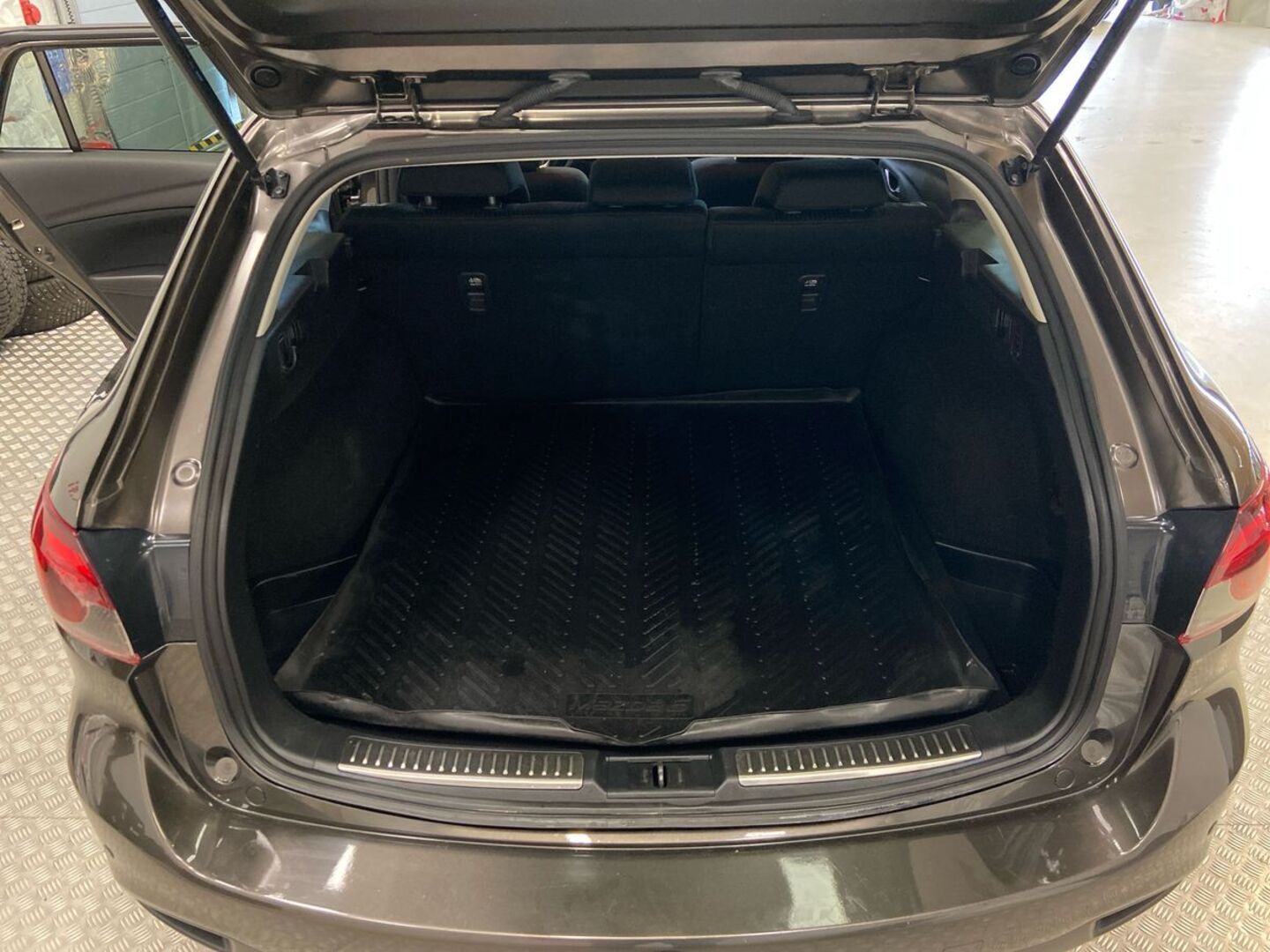 MAZDA Mazda6 2015