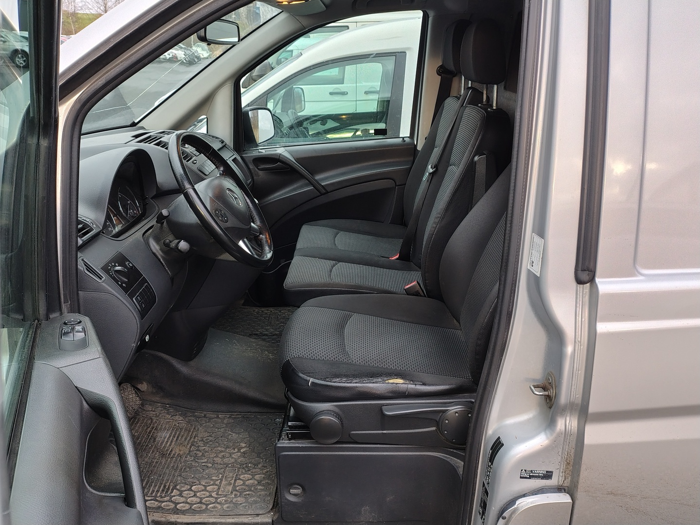 MERCEDES-BENZ Vito 2012