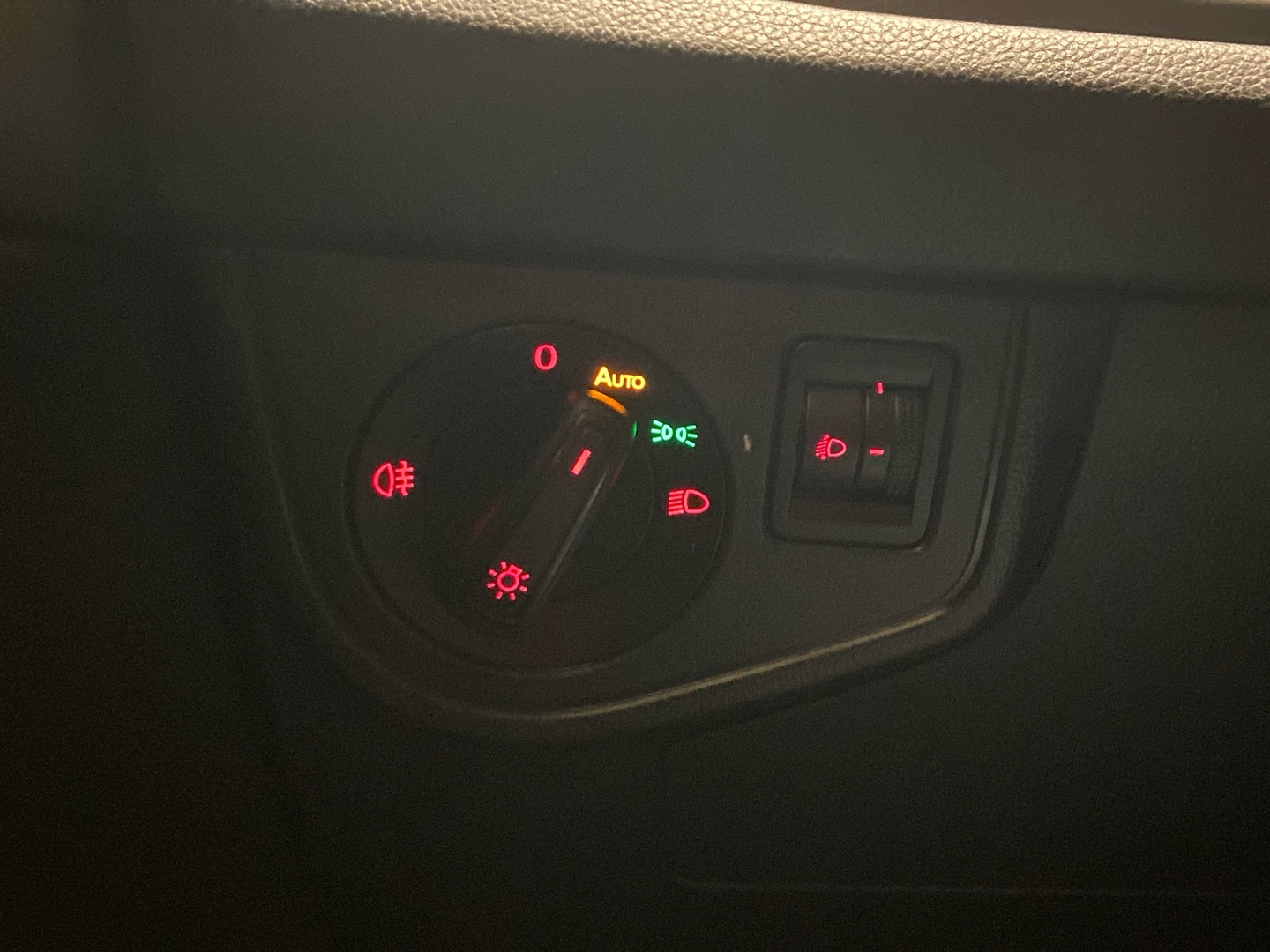 VOLKSWAGEN Polo 2018