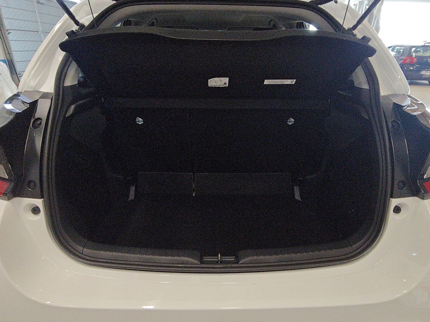 TOYOTA Yaris 2023