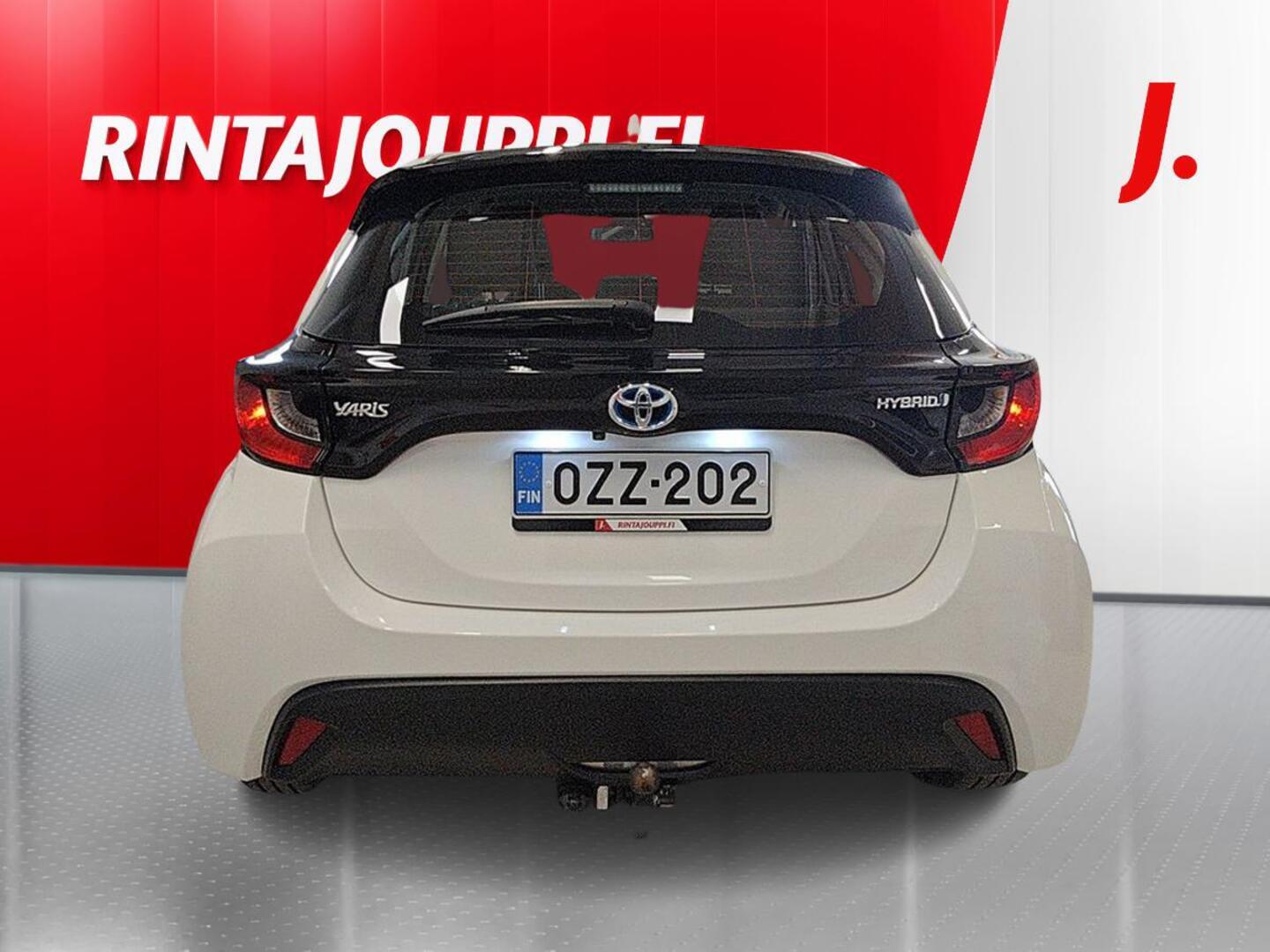 TOYOTA Yaris 2023