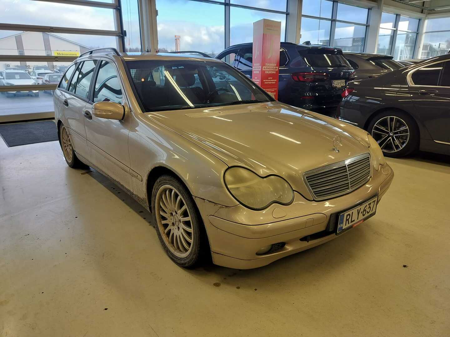 MERCEDES-BENZ C 2003