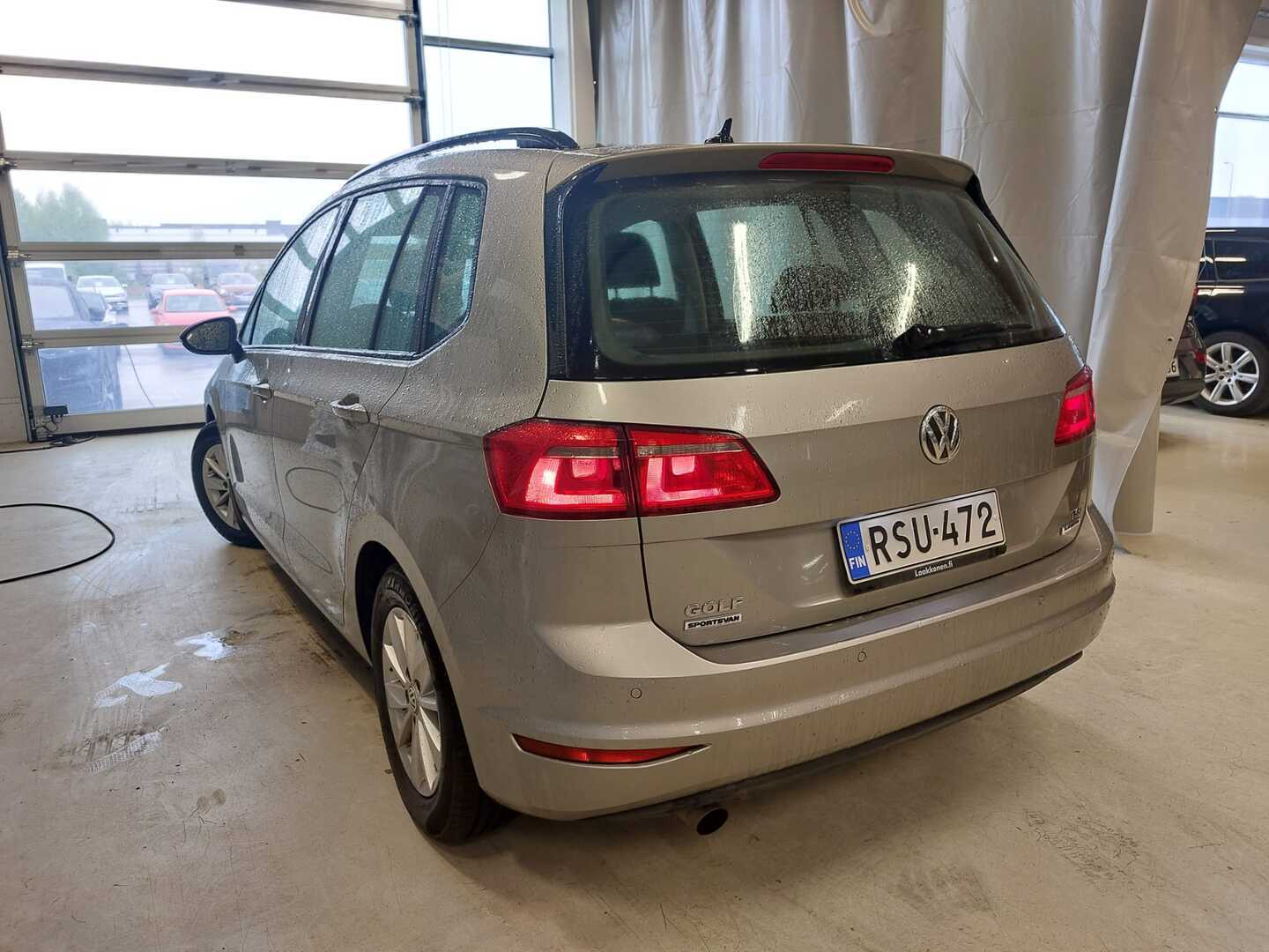 VOLKSWAGEN Golf Sportsvan 2017