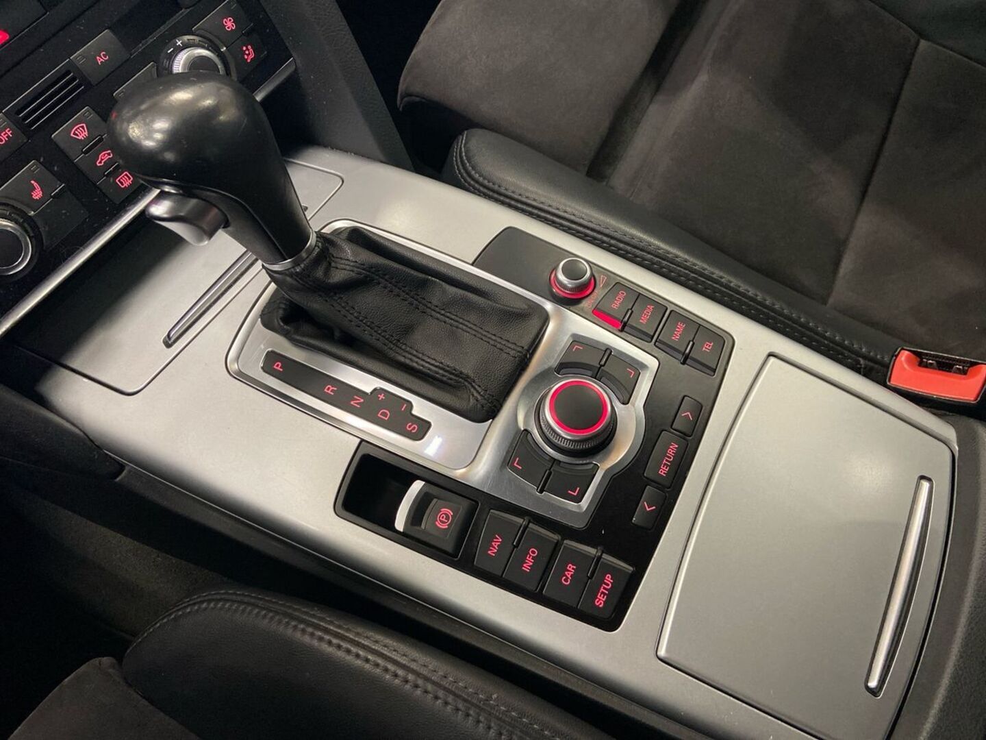 AUDI A6 2010