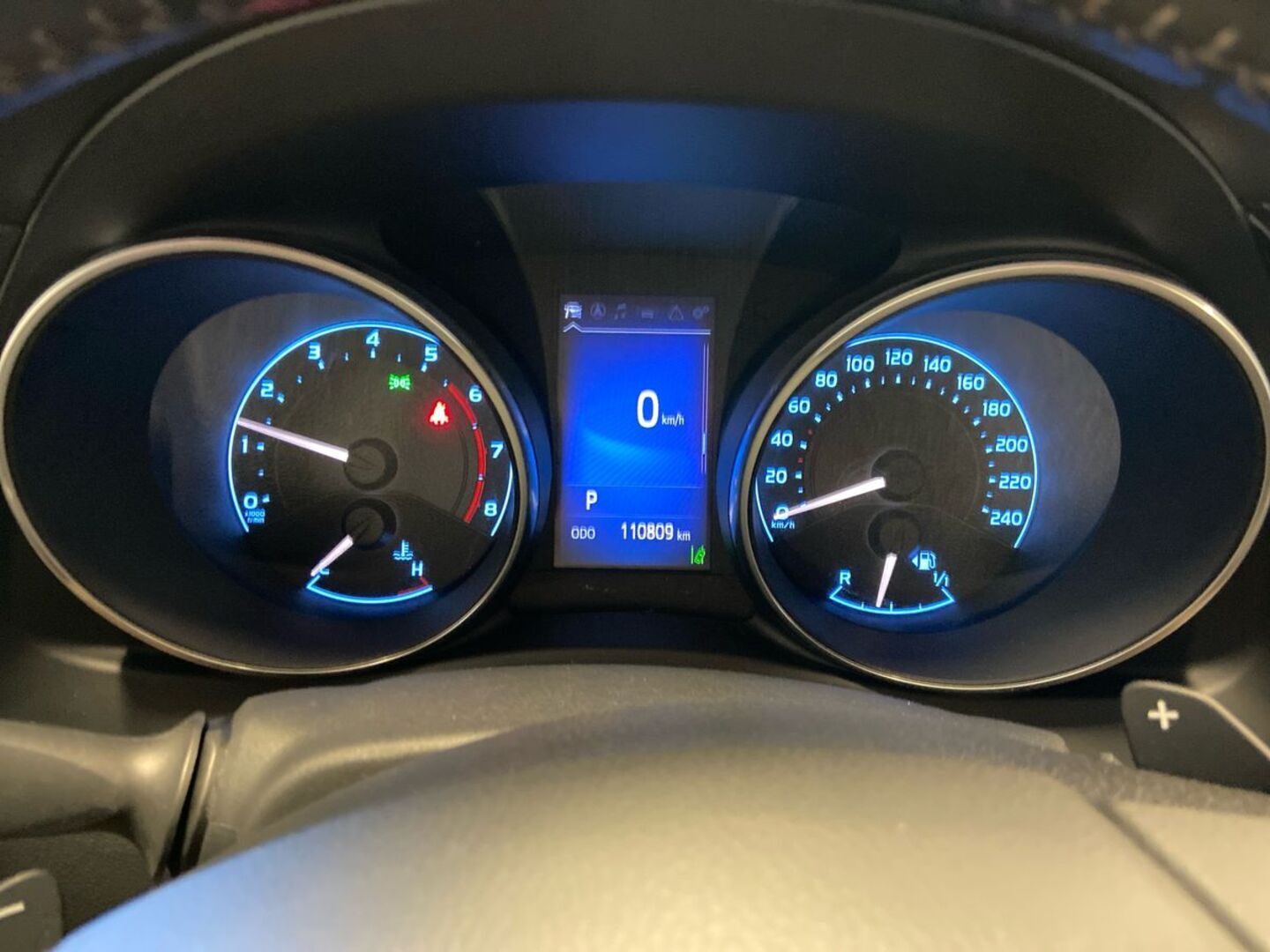 TOYOTA Auris 18