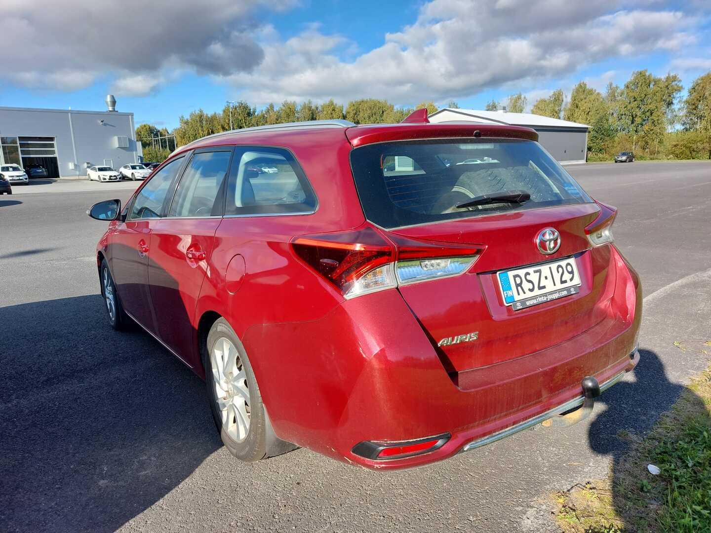 TOYOTA Auris 2017