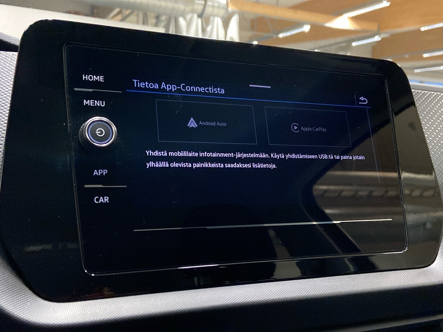 VOLKSWAGEN T-Cross 2024