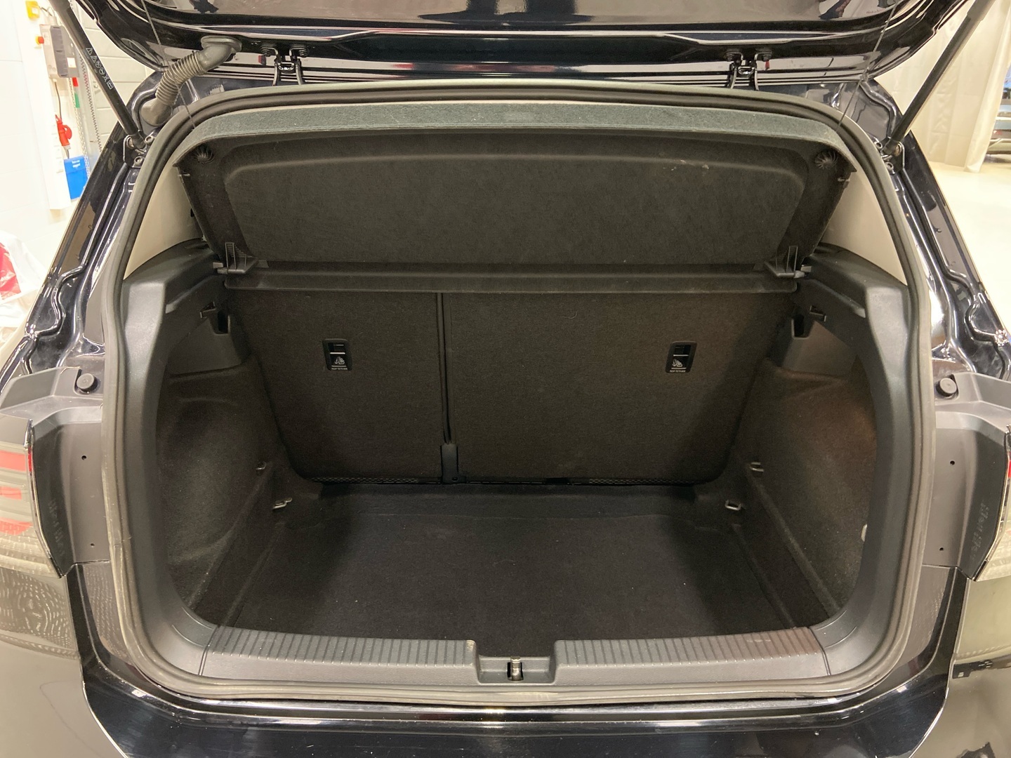 VOLKSWAGEN T-Cross 2024