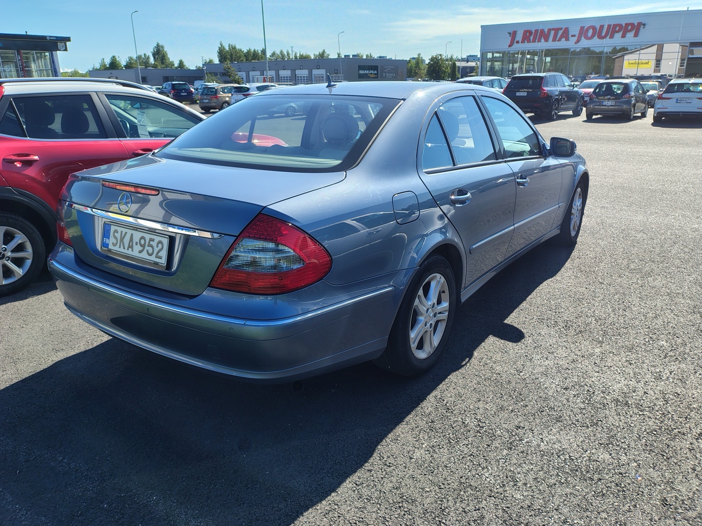 MERCEDES-BENZ E 2006