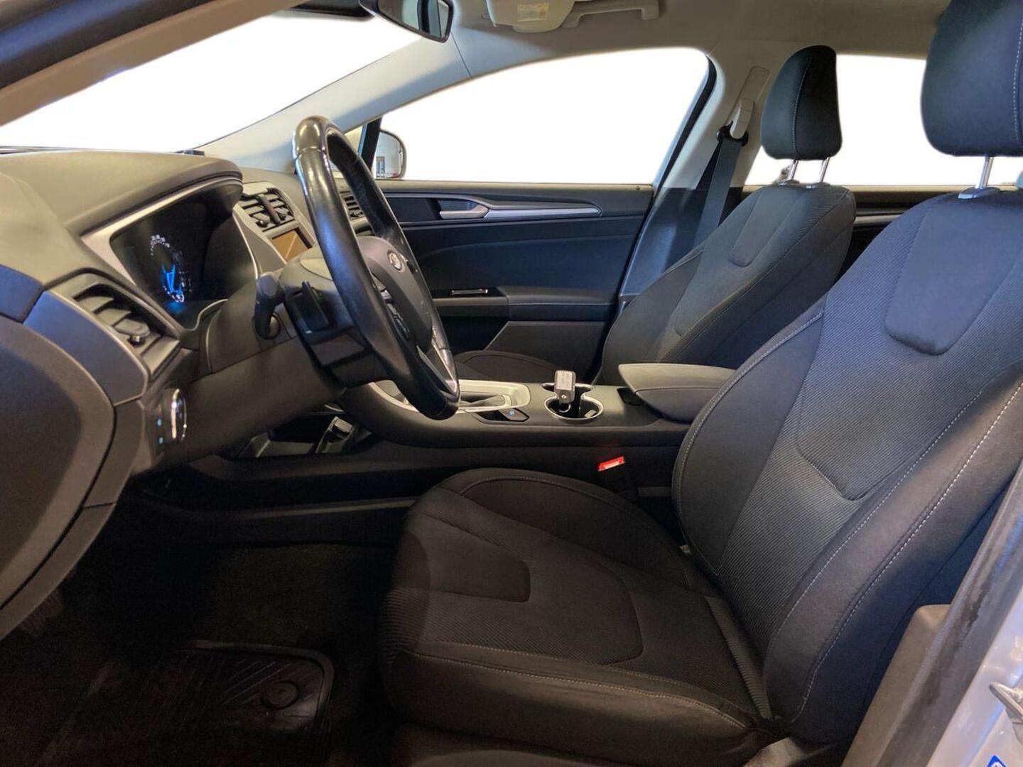 FORD Mondeo 9