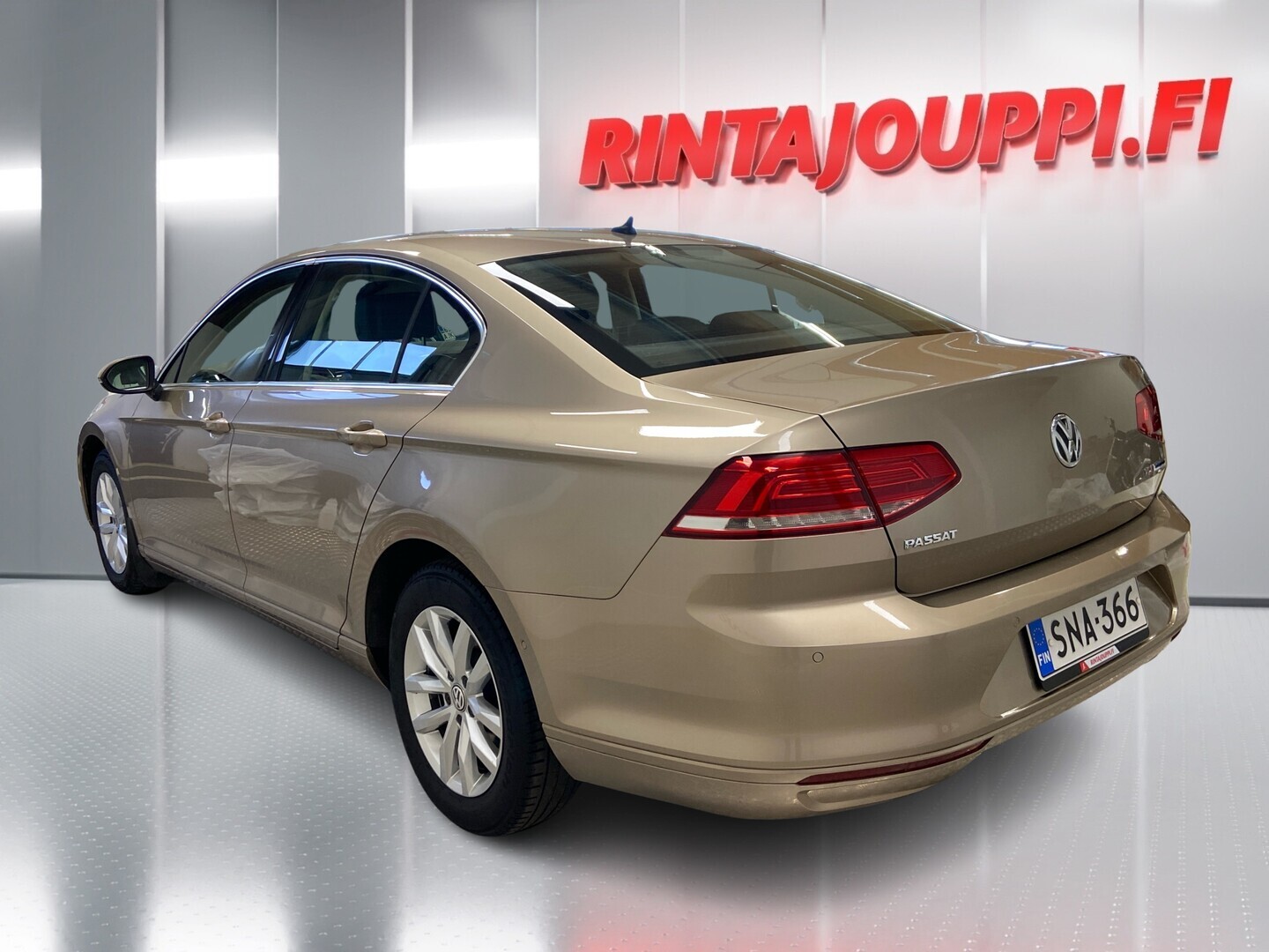 VOLKSWAGEN Passat 2016