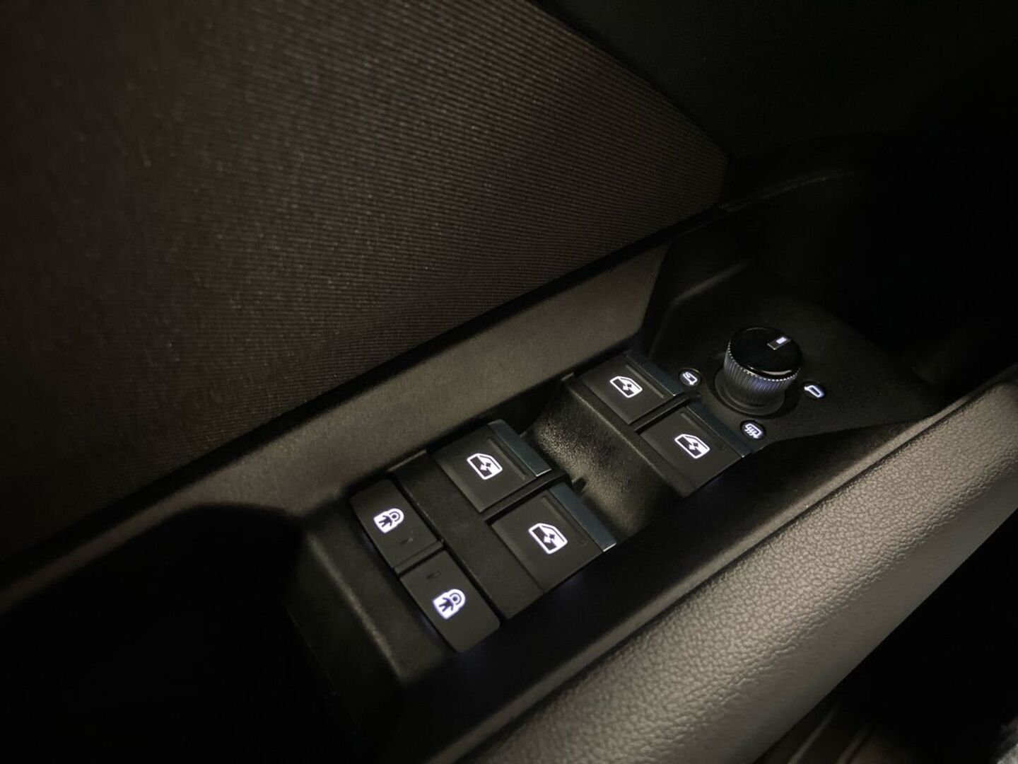 AUDI Q4 e-tron 21