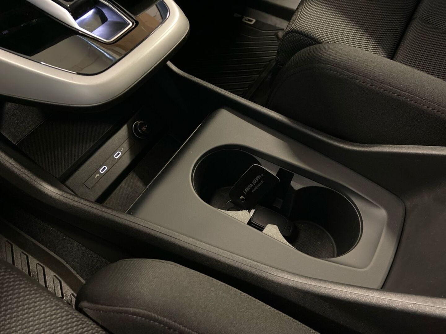 AUDI Q4 e-tron 31