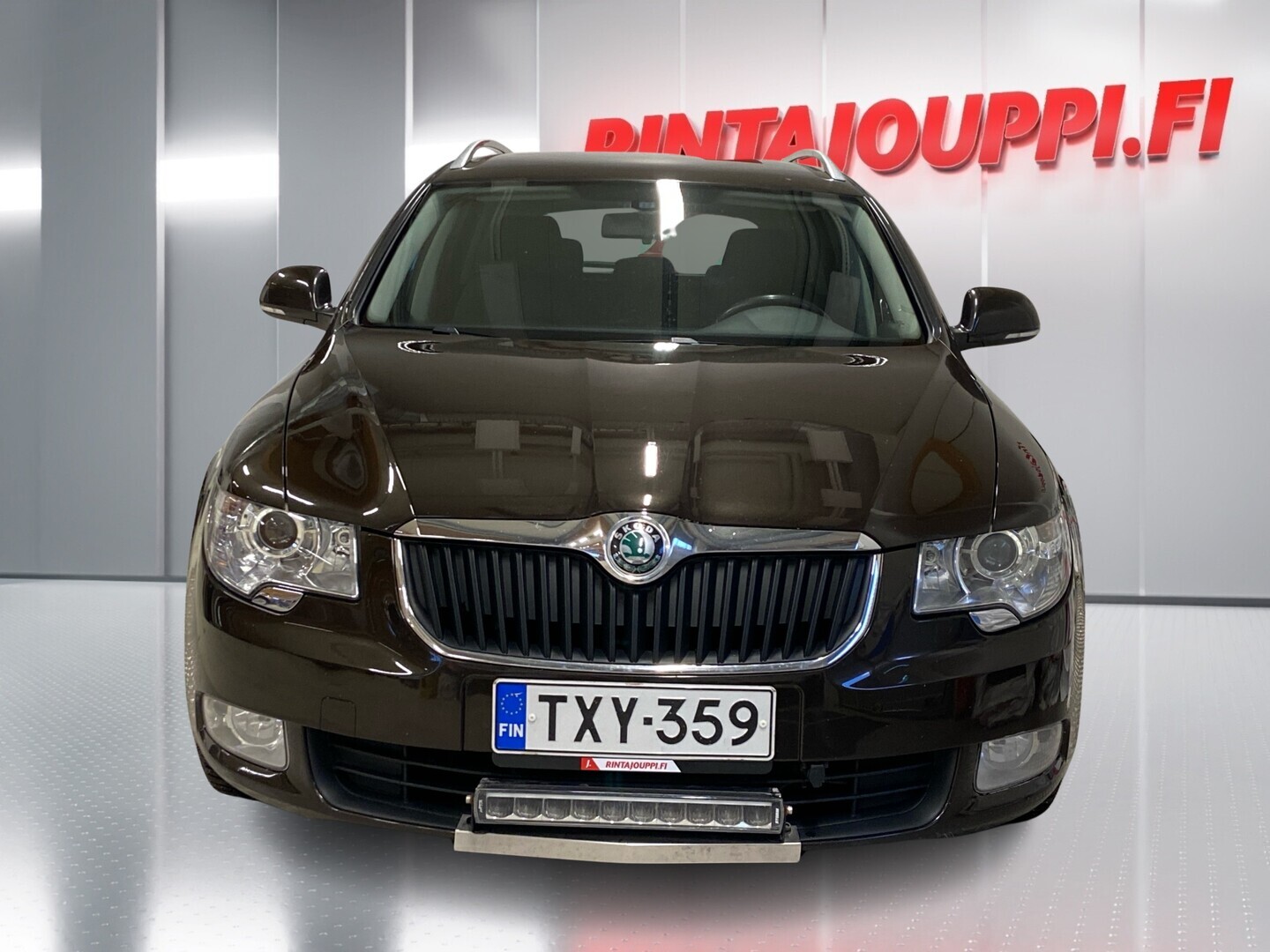 SKODA Superb 2012