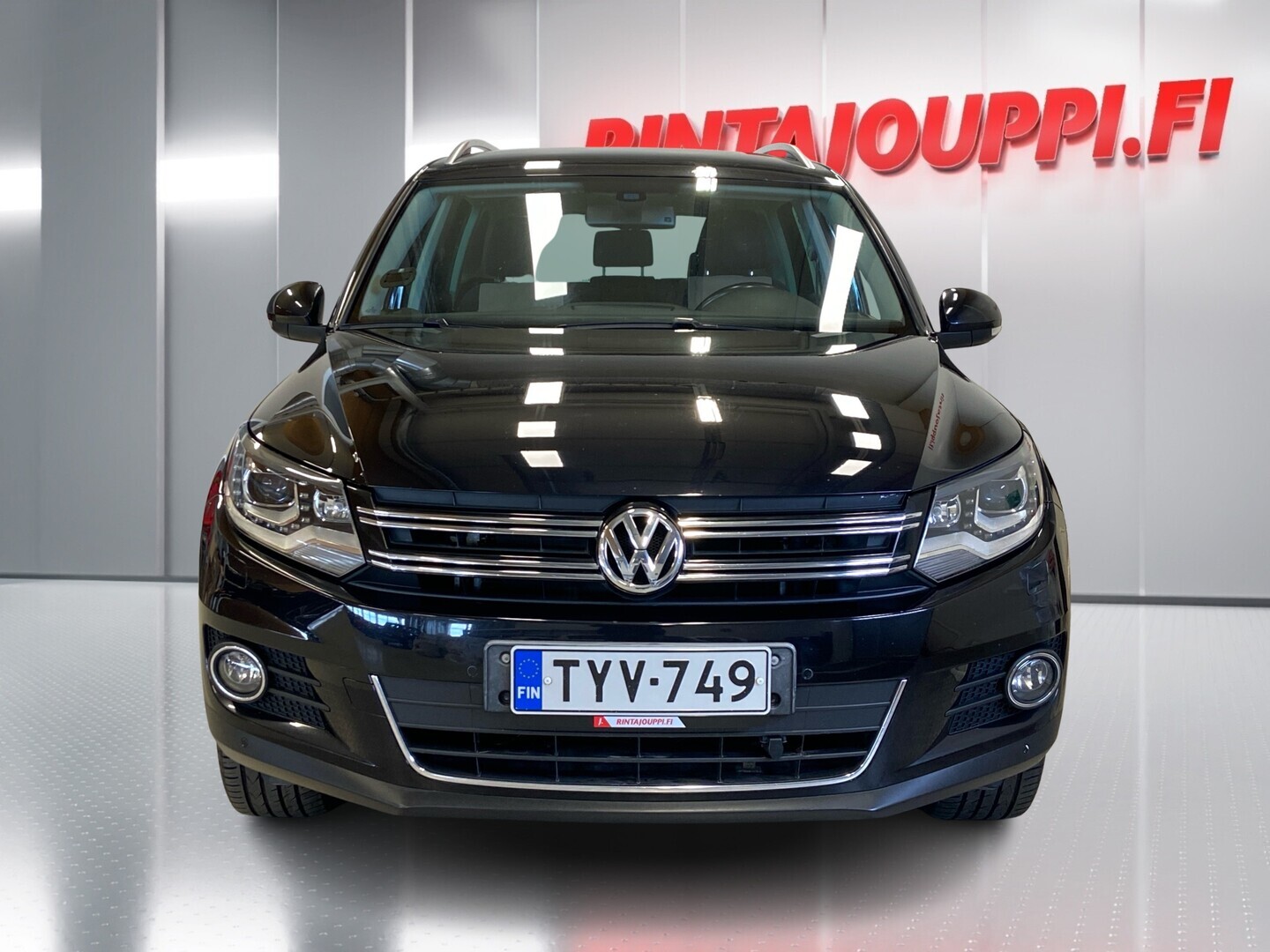 VOLKSWAGEN Tiguan 2012