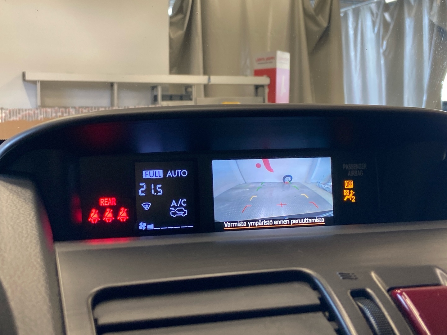 SUBARU Forester 2014