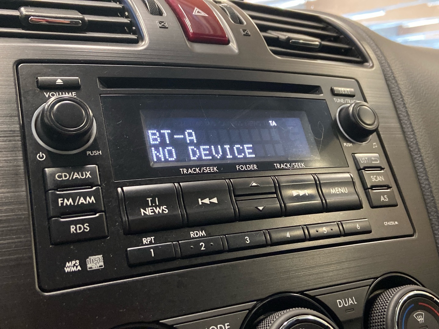 SUBARU Forester 2014