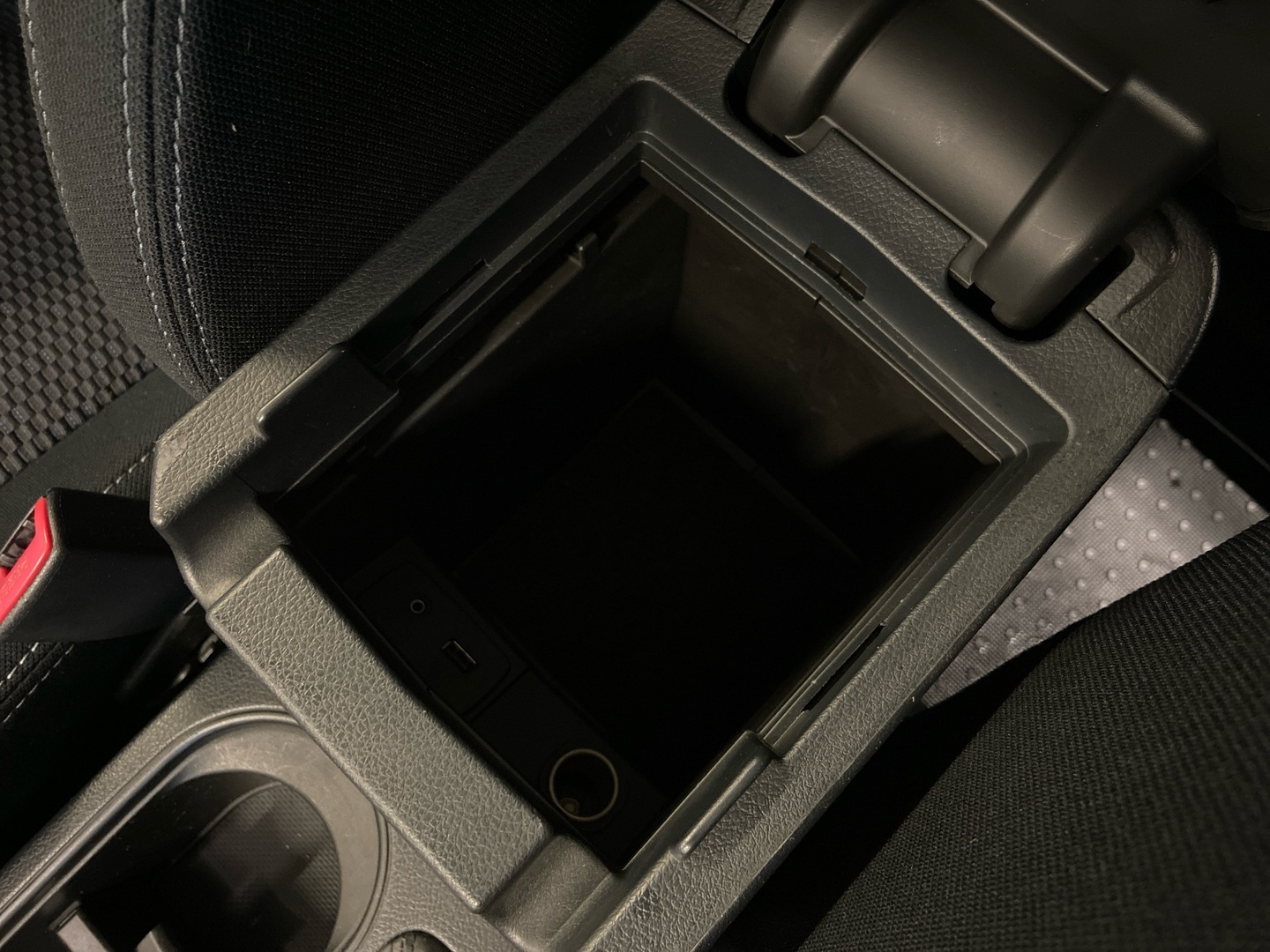 SUBARU Forester 2014