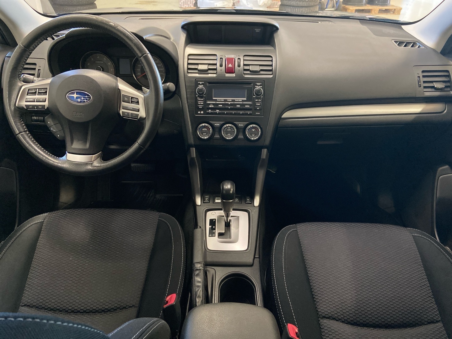 SUBARU Forester 2014