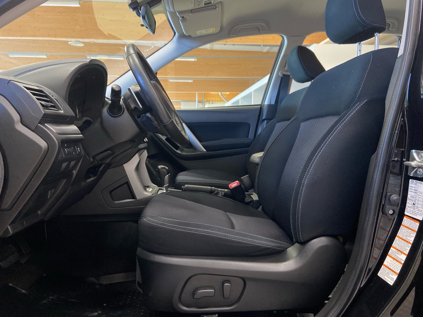 SUBARU Forester 2014