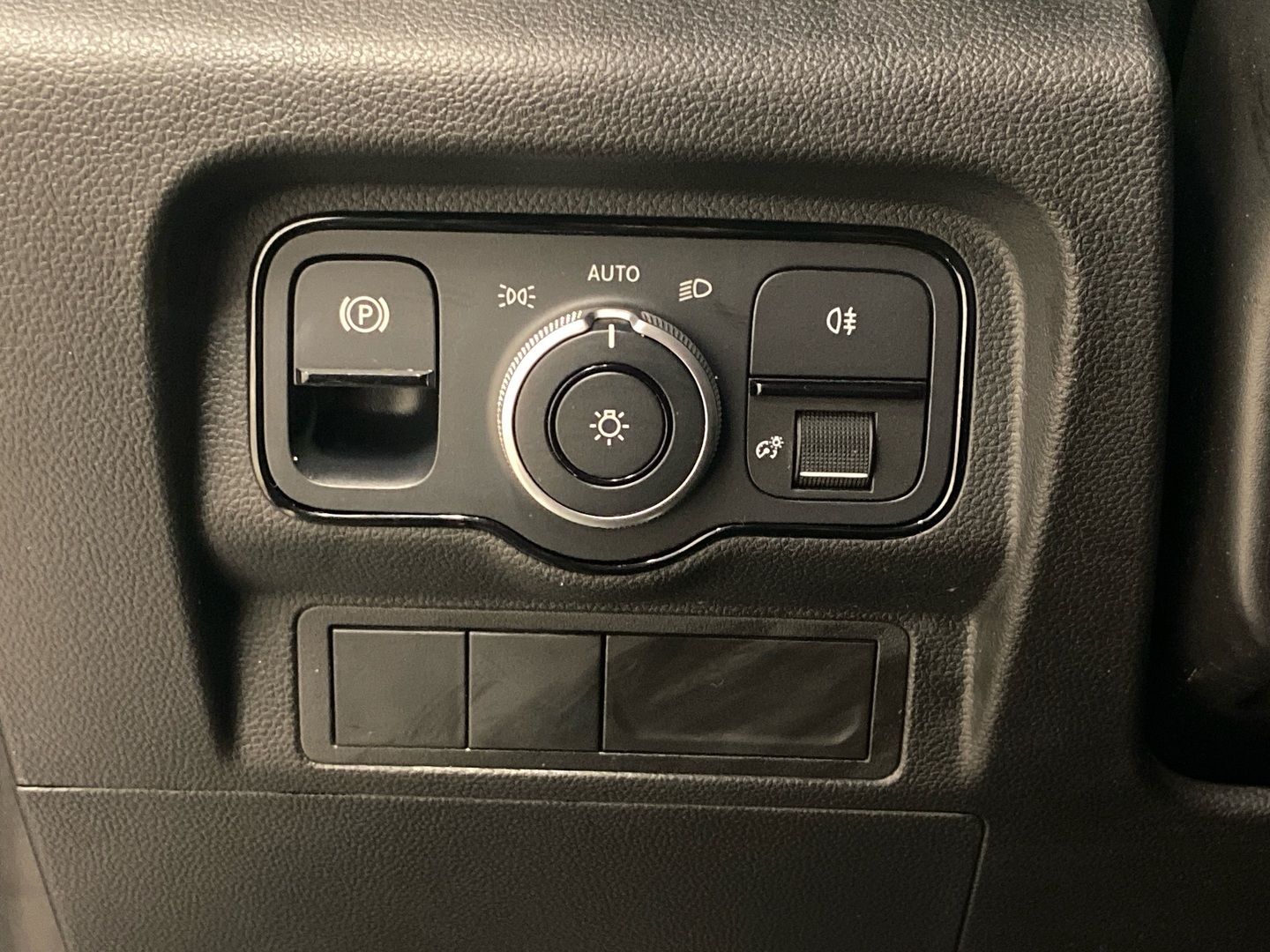 MERCEDES-BENZ Citan 2023