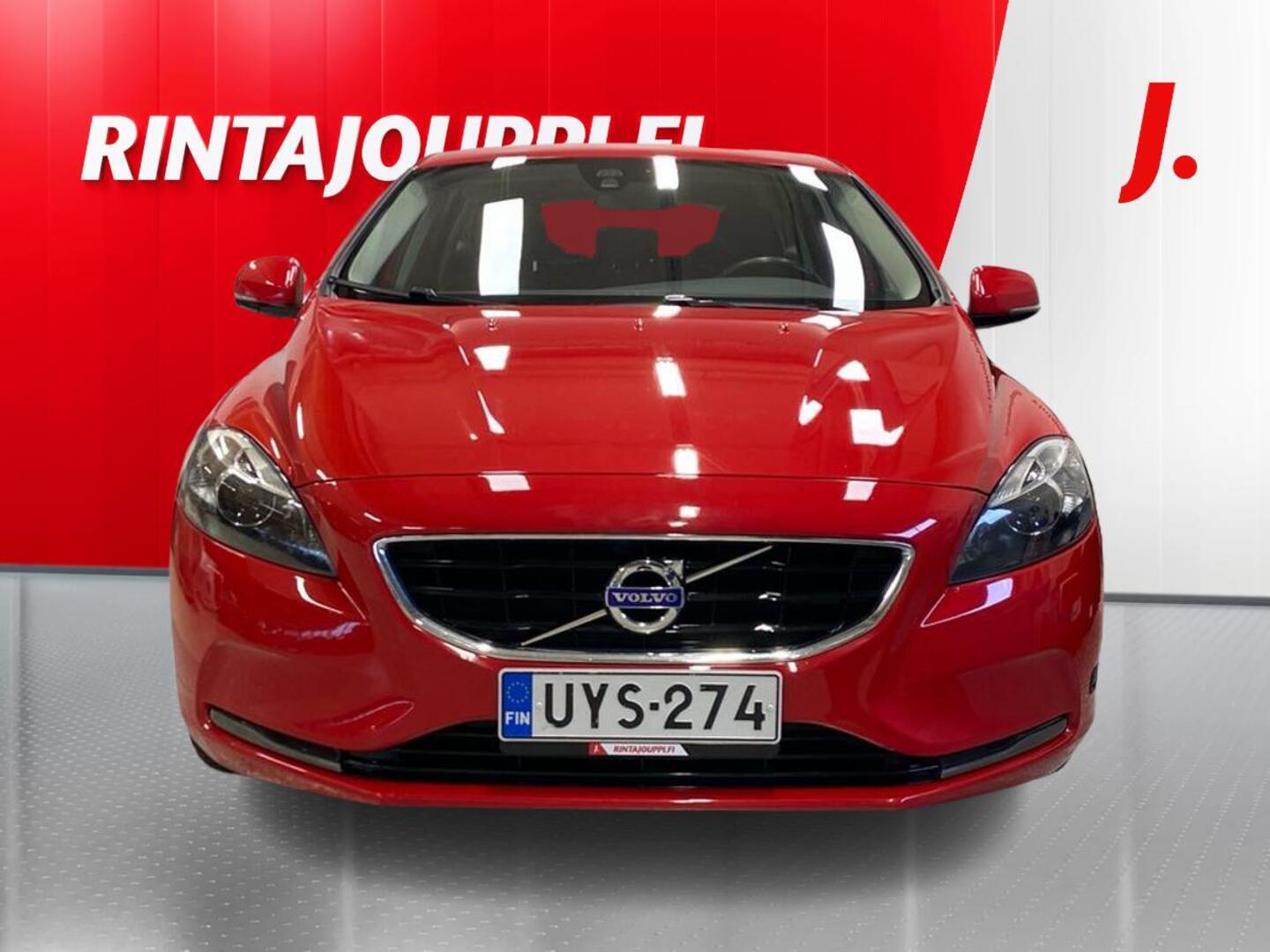 VOLVO V40 3
