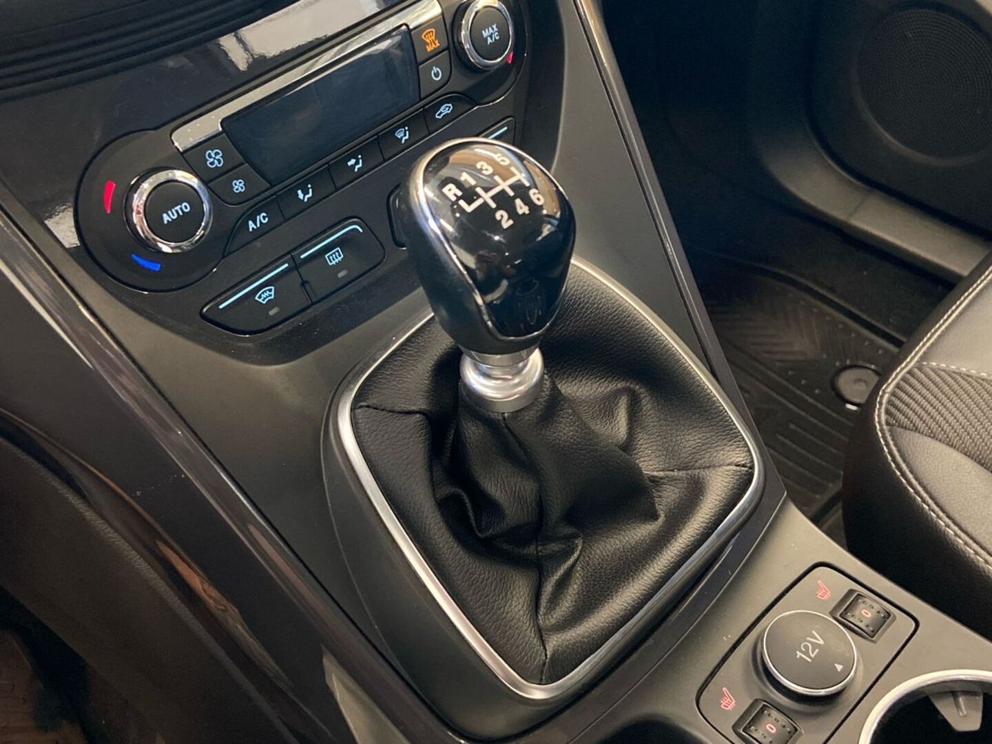 FORD Kuga 2016