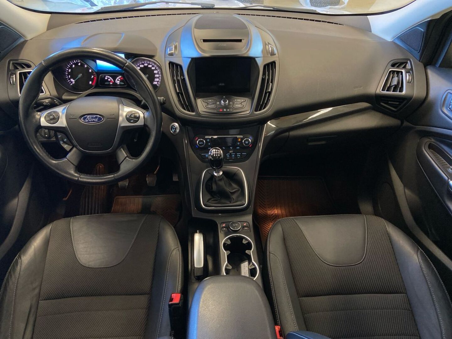 FORD Kuga 2016