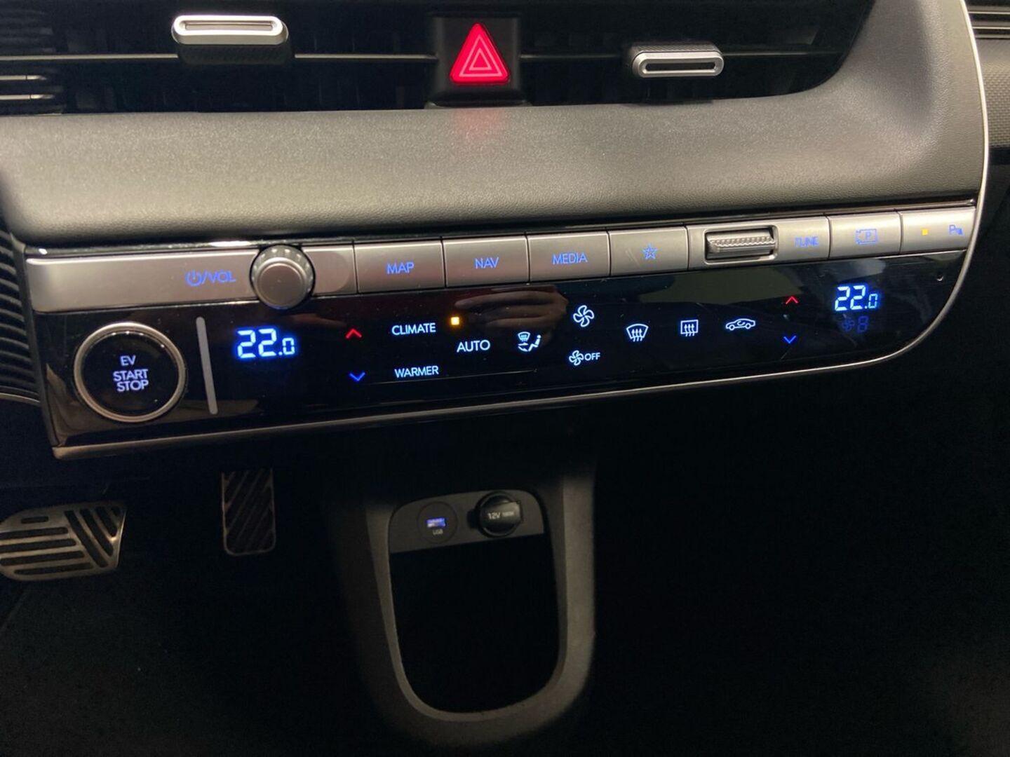 HYUNDAI IONIQ 5 27