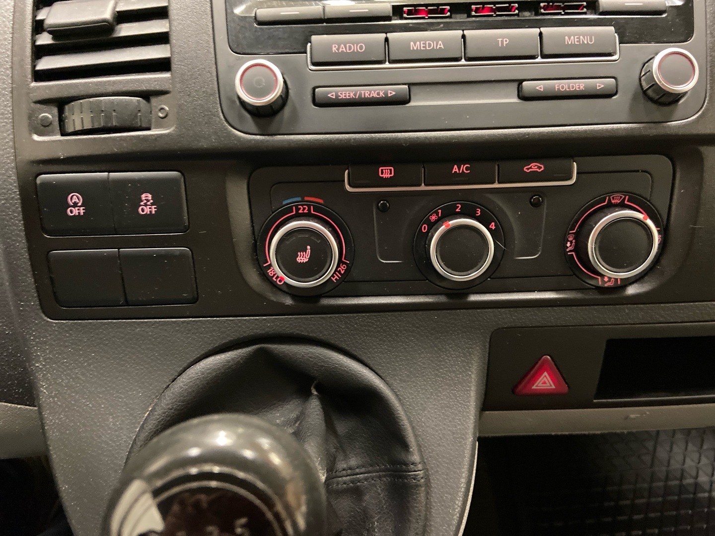 VOLKSWAGEN Transporter 2013