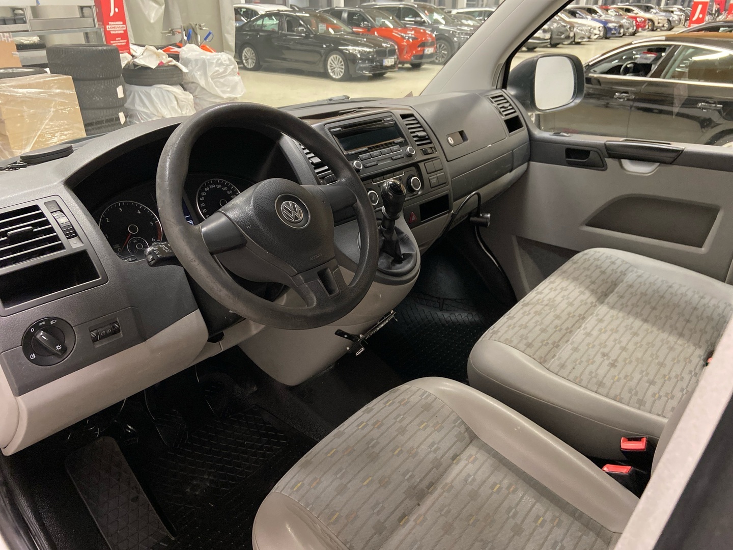 VOLKSWAGEN Transporter 2013