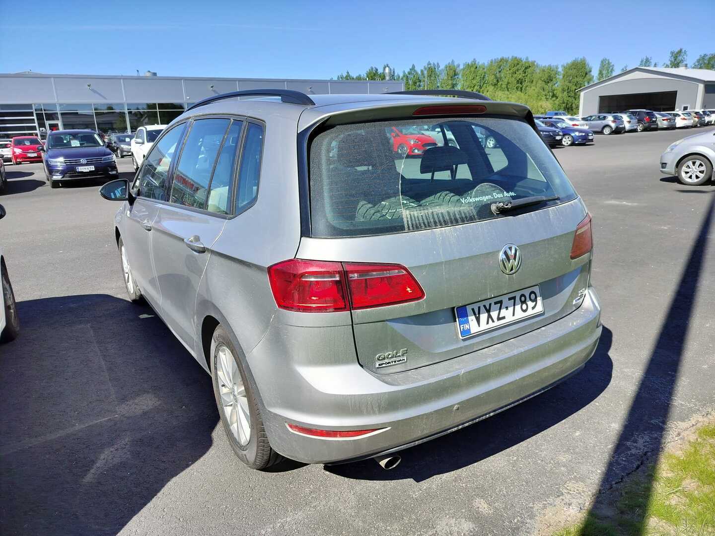 VOLKSWAGEN Golf Sportsvan 2015