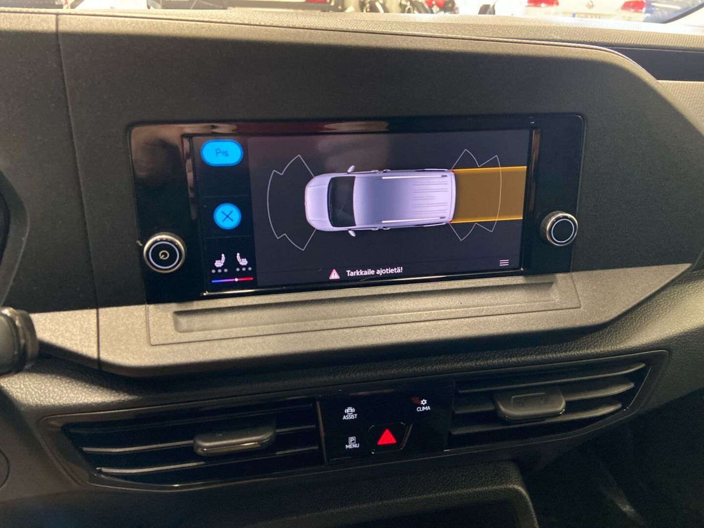 VOLKSWAGEN Caddy Maxi 21