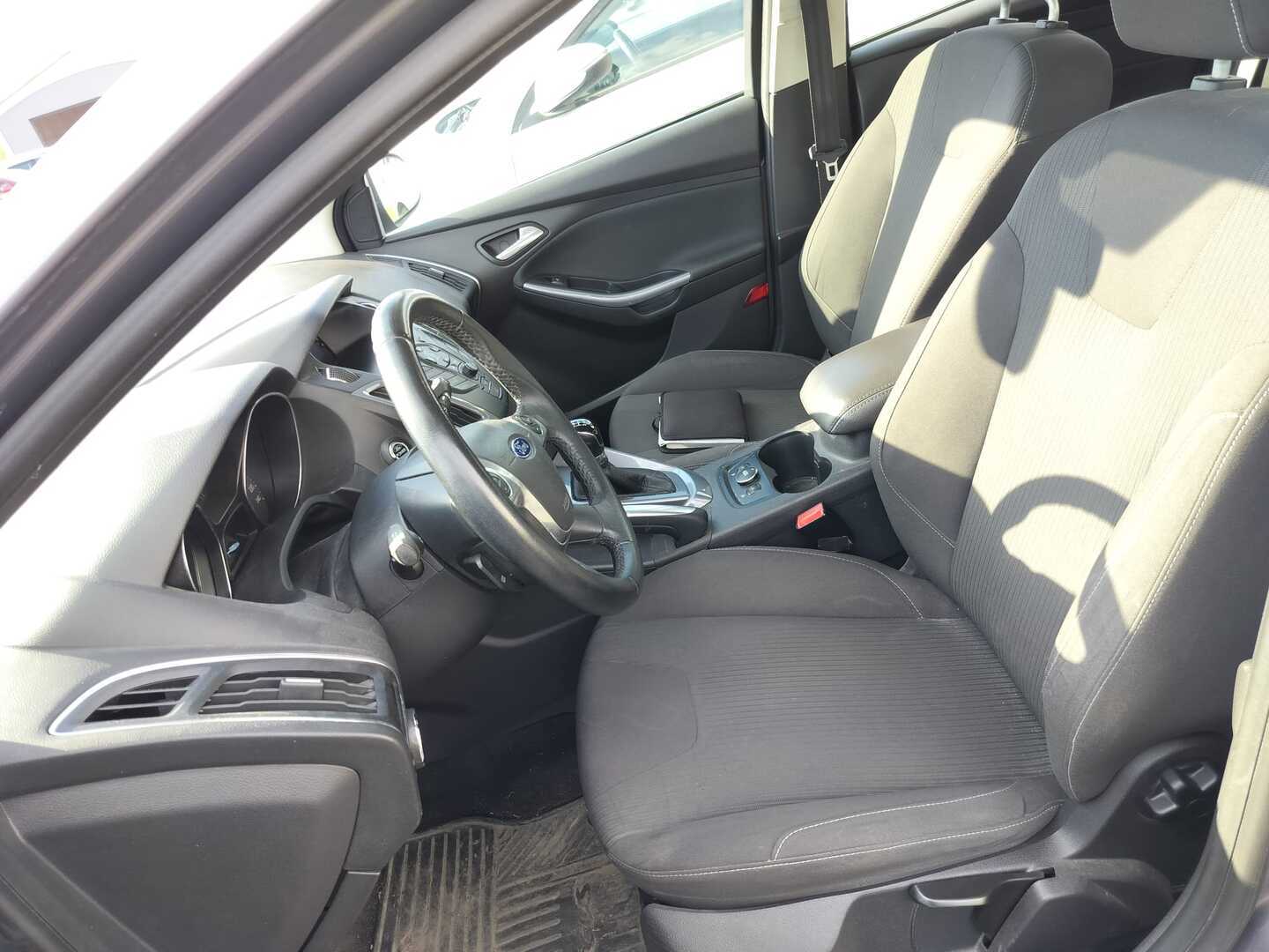 FORD Focus 2011