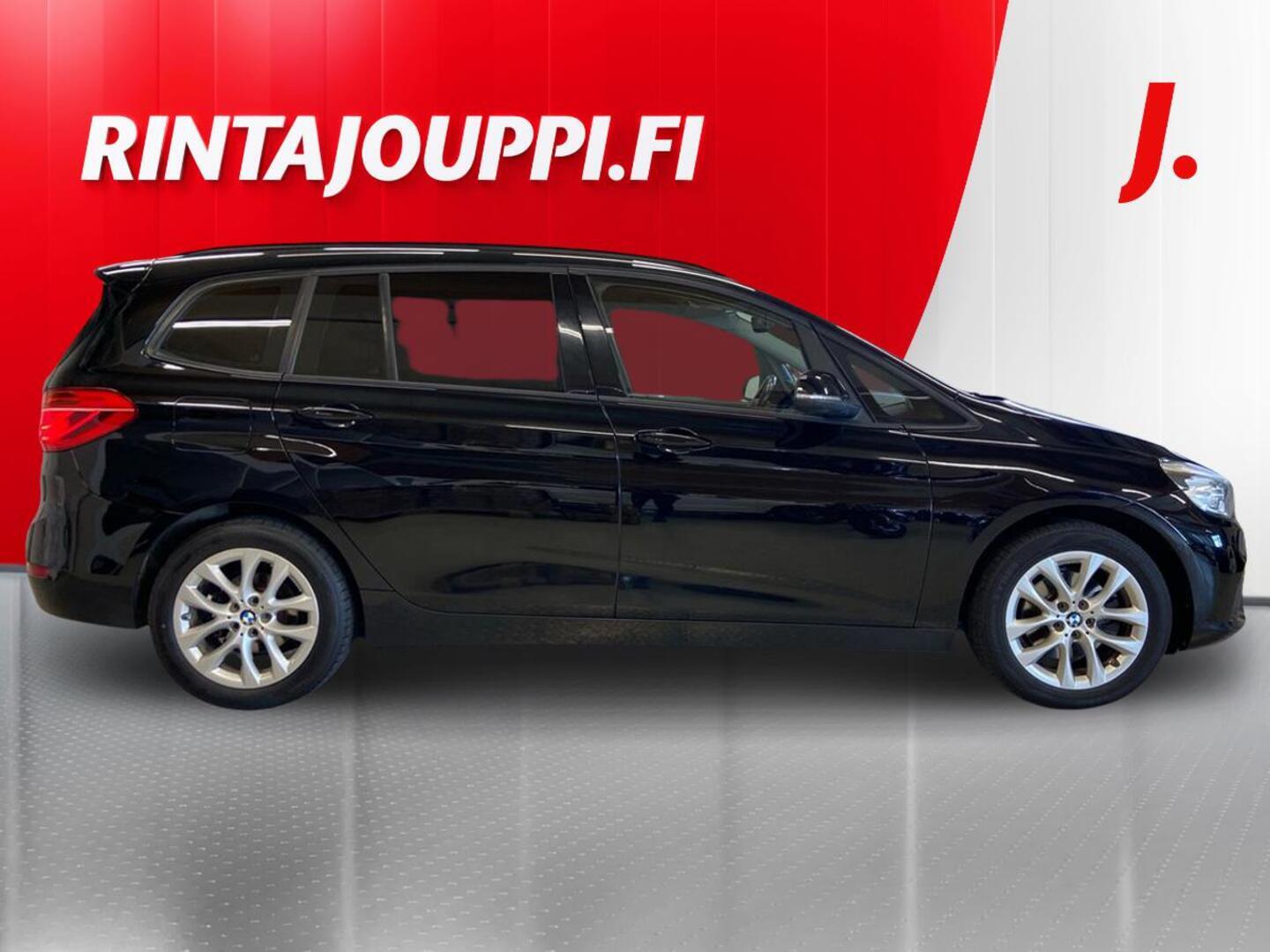 BMW 218 2015