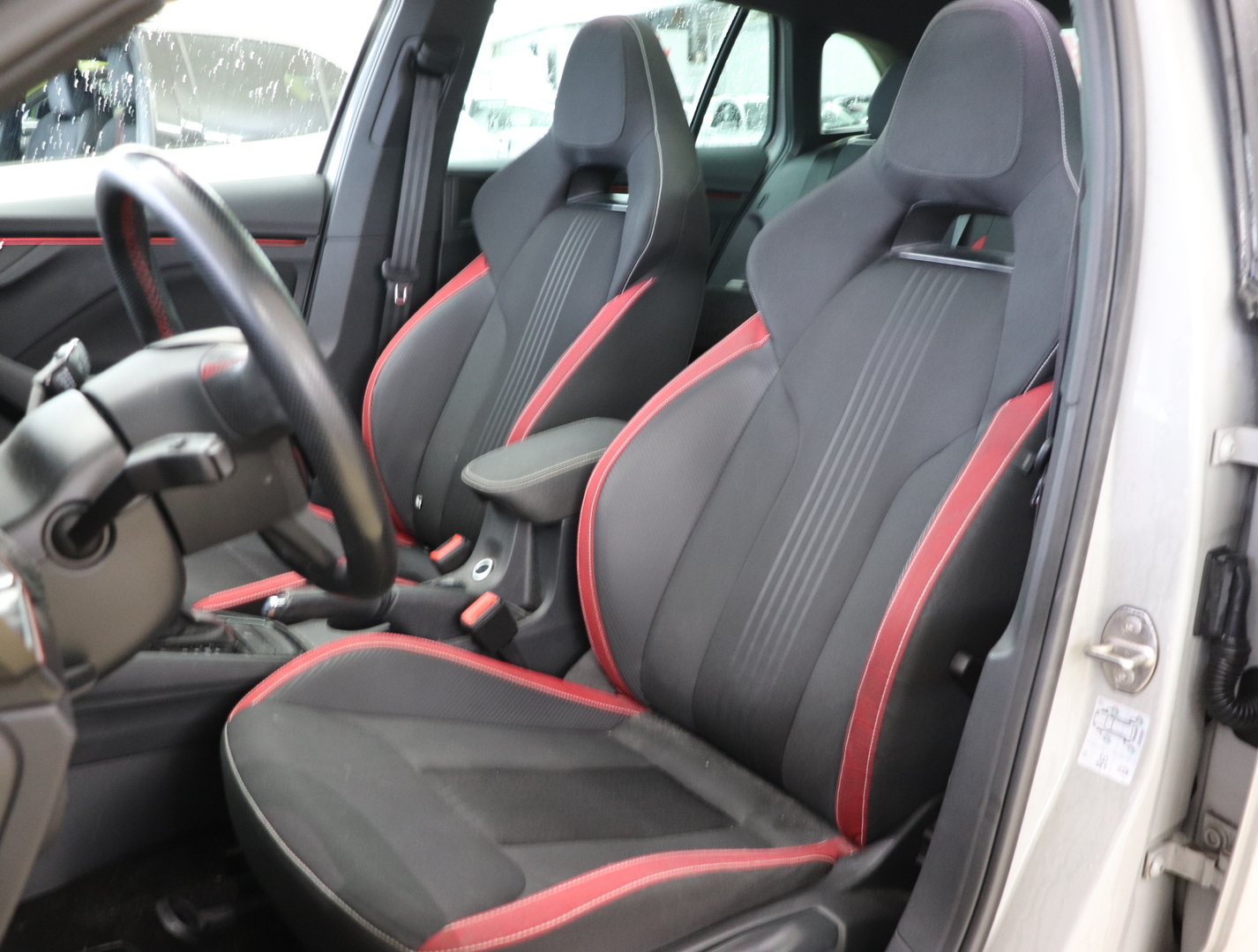 SKODA Scala 8