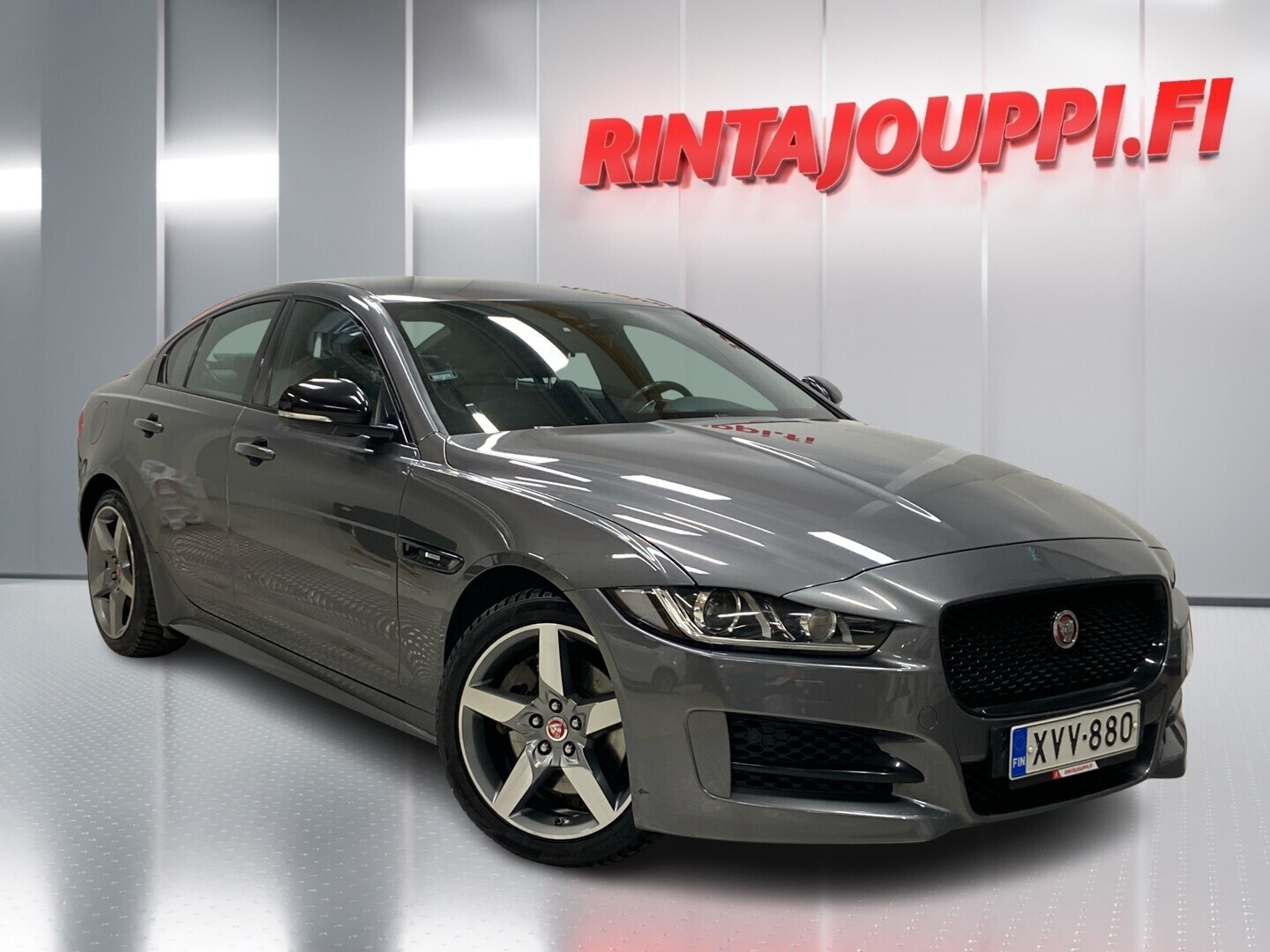 JAGUAR XE 2019