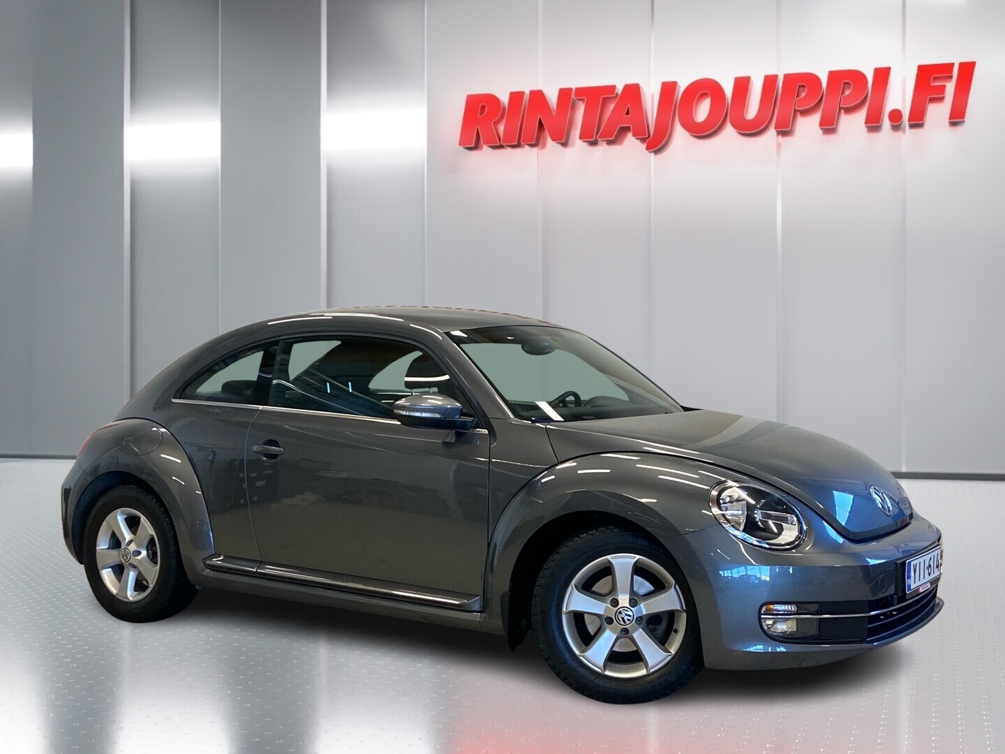 VOLKSWAGEN Beetle 2013