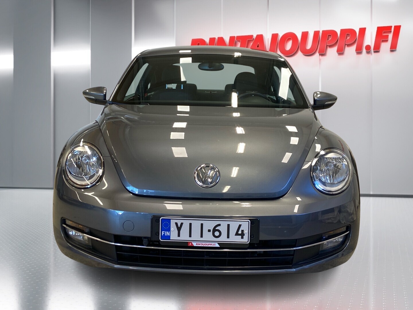 VOLKSWAGEN Beetle 2013