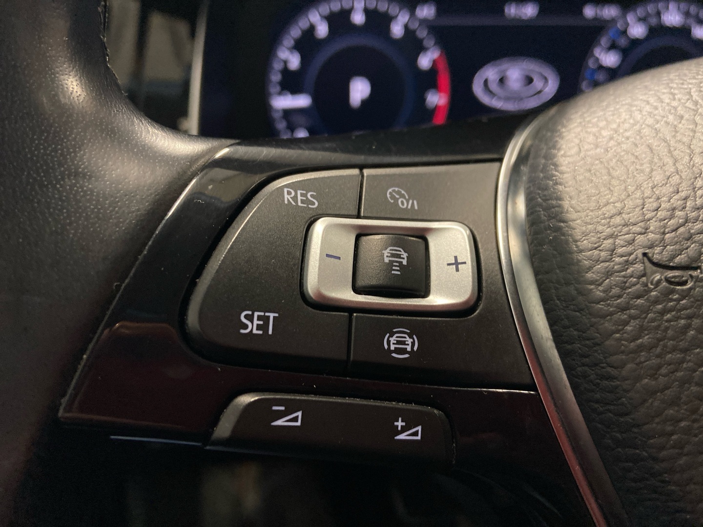 VOLKSWAGEN Golf 2019