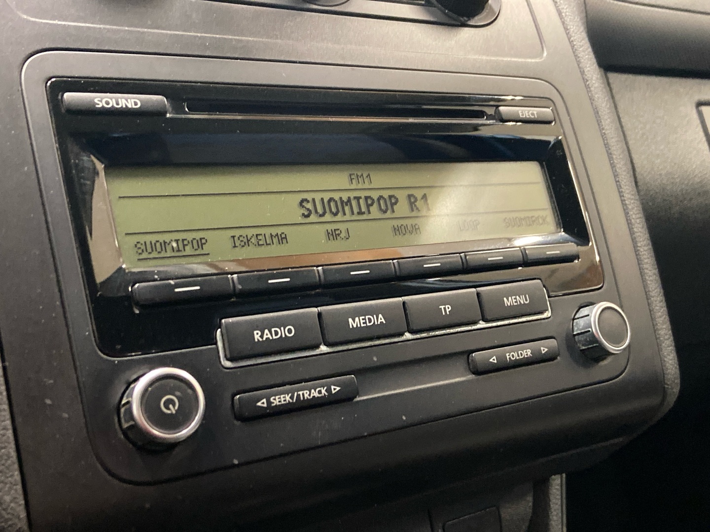 VOLKSWAGEN Caddy 2011