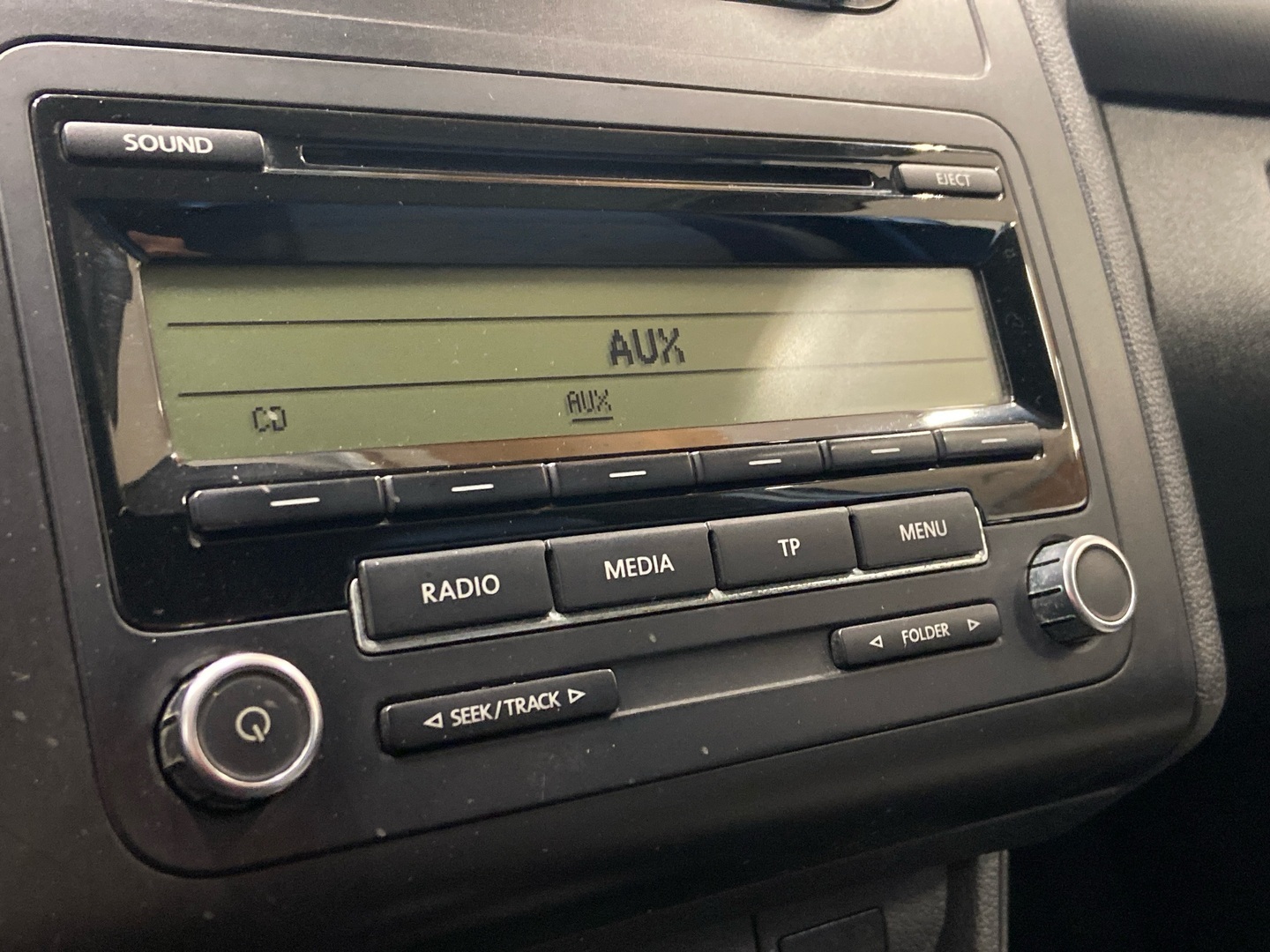 VOLKSWAGEN Caddy 2011