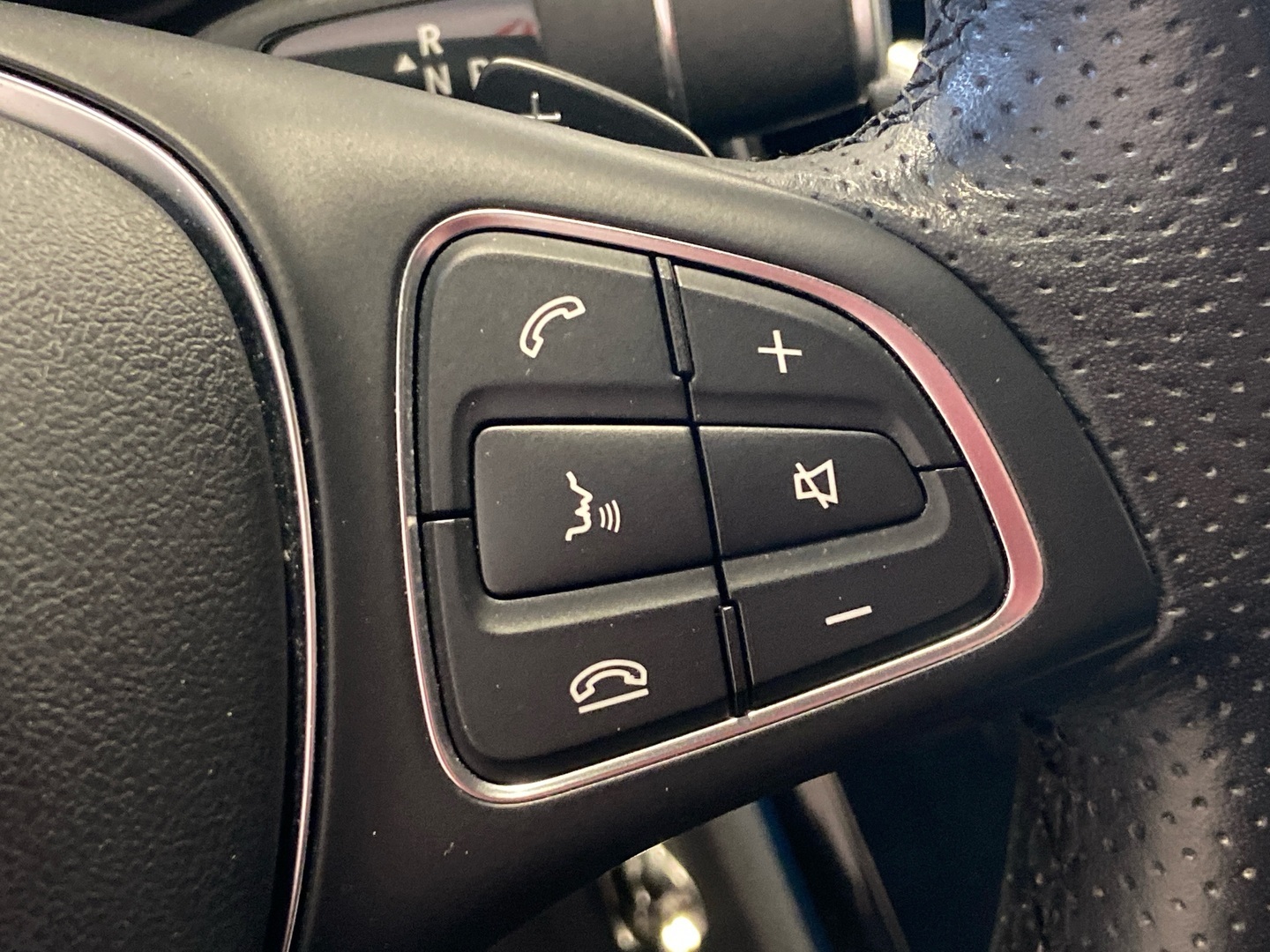 MERCEDES-BENZ C 2018