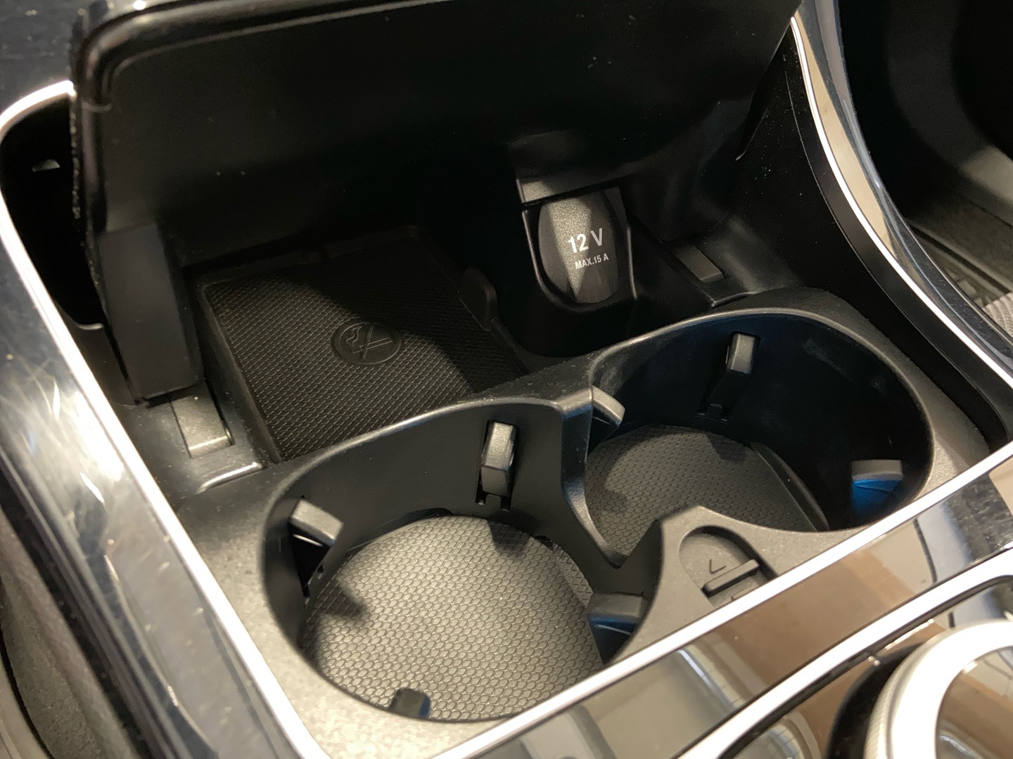 MERCEDES-BENZ C 2018