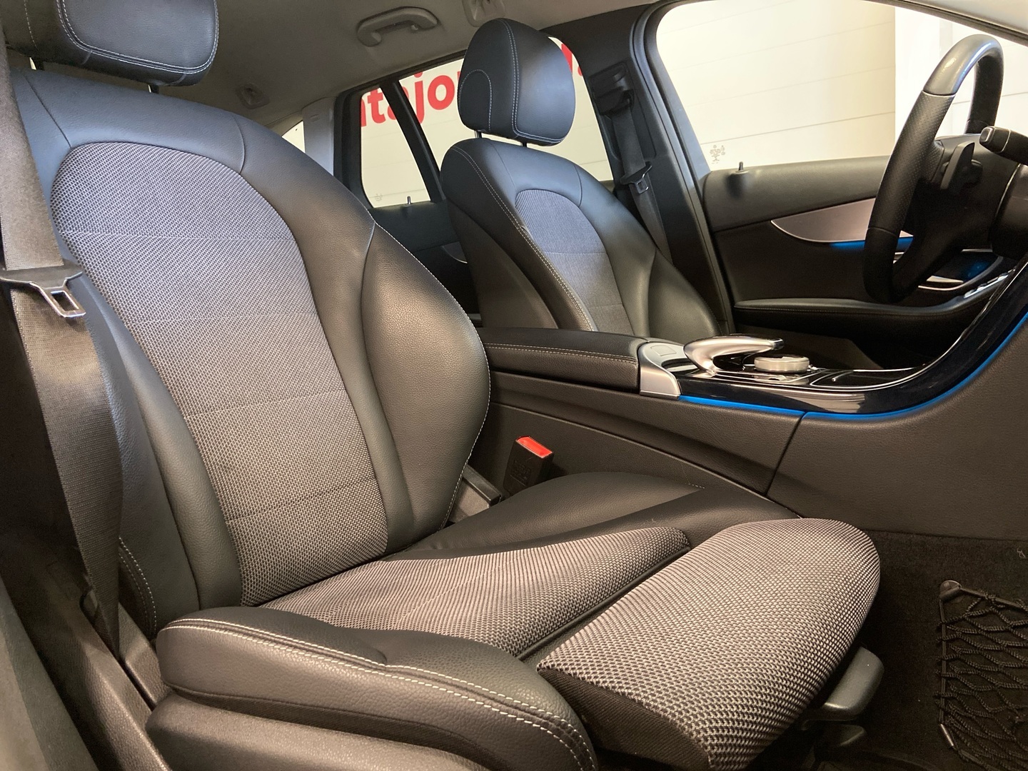 MERCEDES-BENZ C 2018