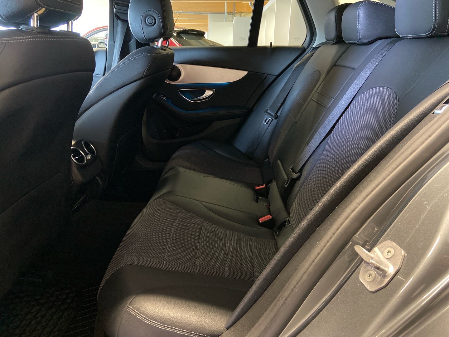 MERCEDES-BENZ C 2018